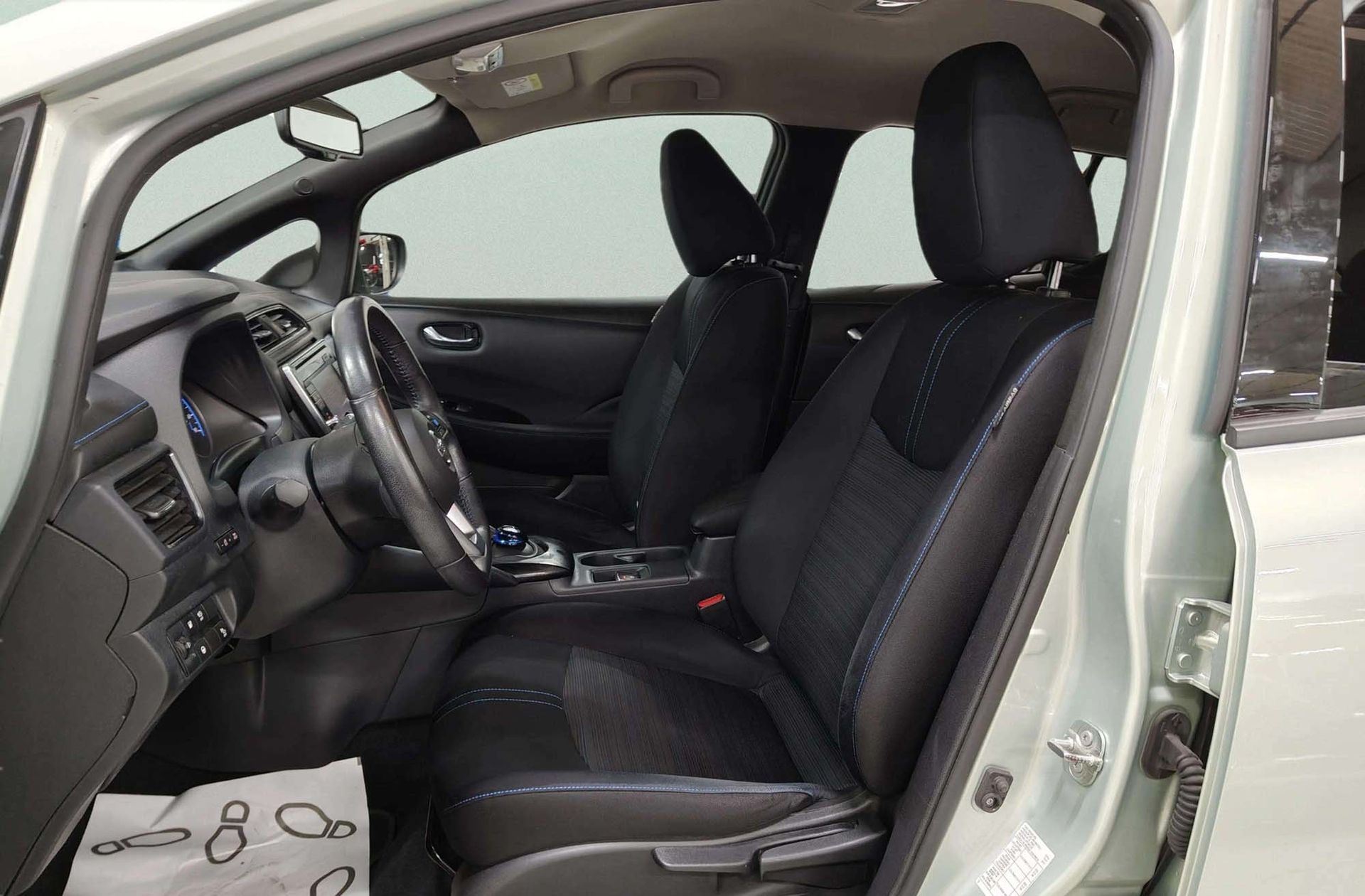 Nissan Leaf 40kWh N-Connecta - foto 10