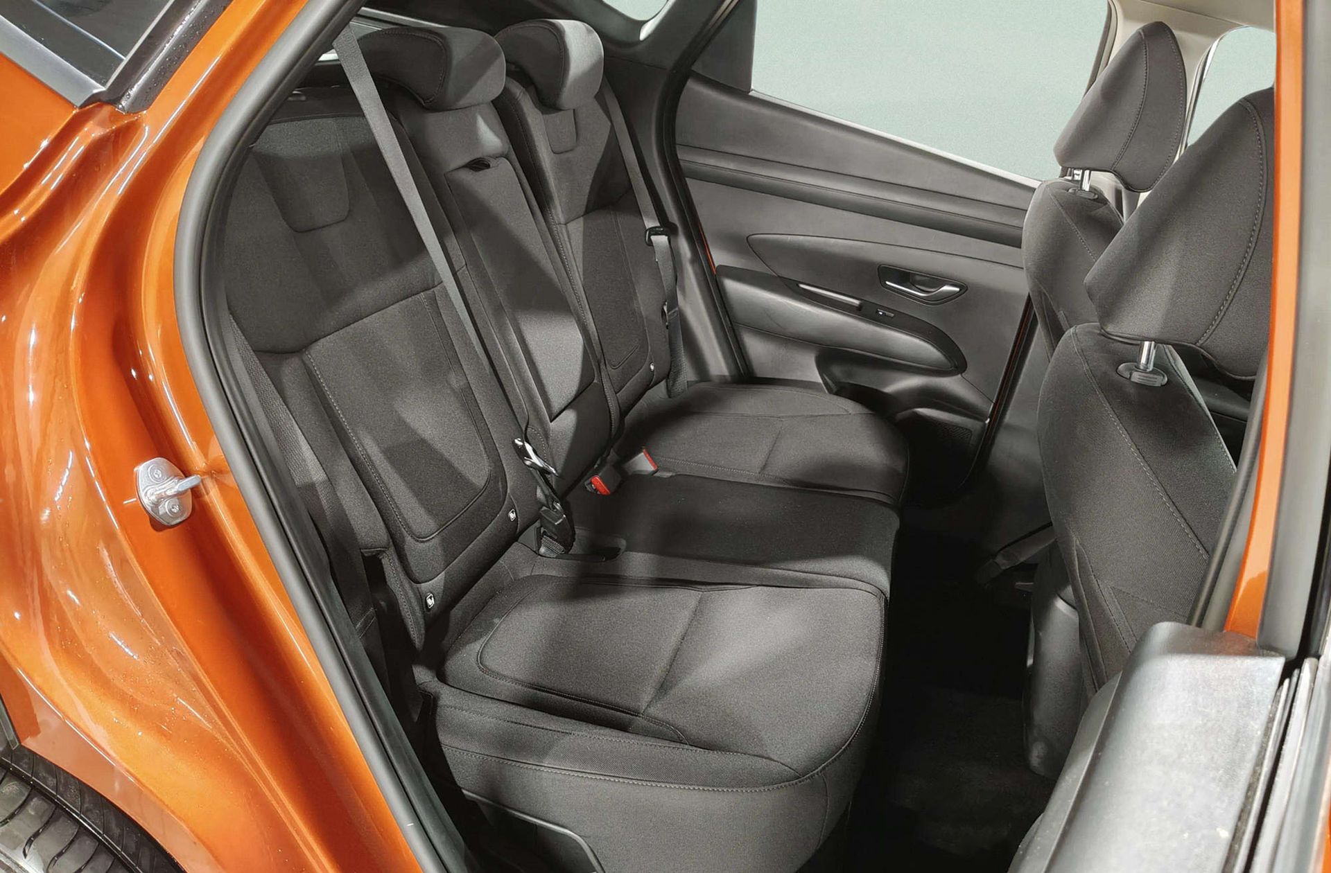 Hyundai Tucson 1.6T HEV Klass - foto 17
