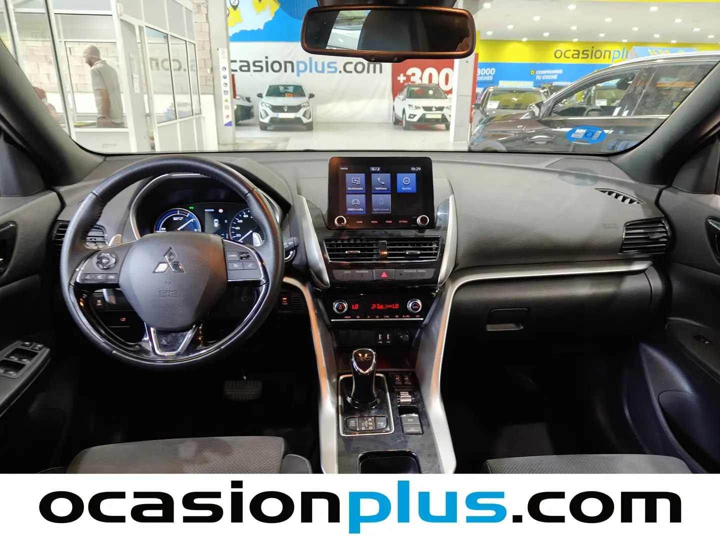 Foto Mitsubishi Eclipse Cross Mitsubishi Eclipse Cross 2.4 PHEV Kaiteki 4WD Auto (188 CV)