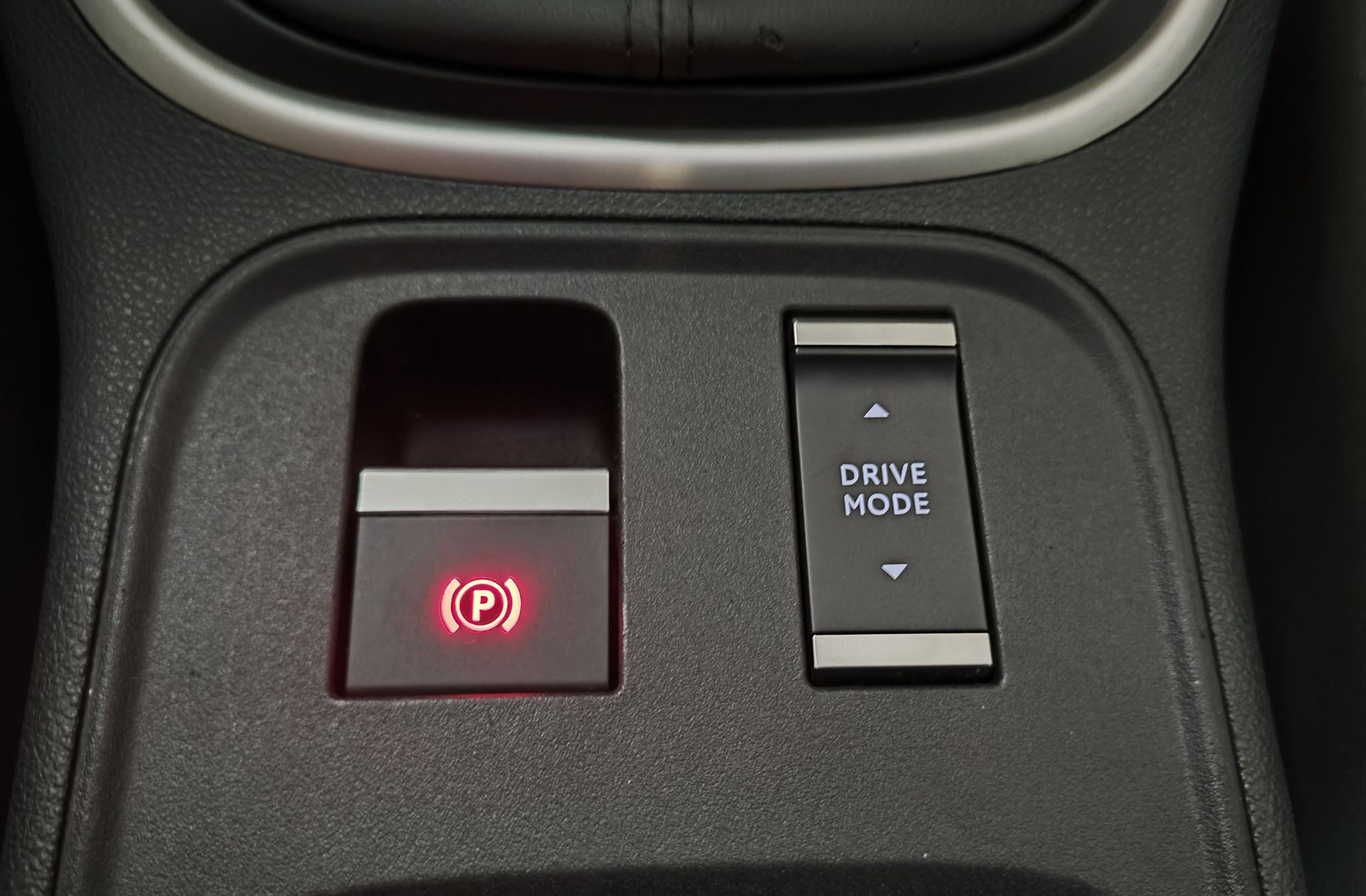 Jeep Avenger 1.2 G Summit - foto 31