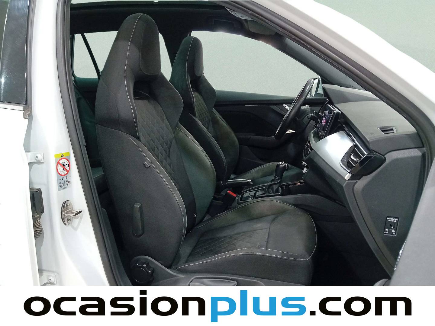 Skoda Kamiq Skoda Kamiq 1.5 TSI Sport DSG (150 CV) gasolina