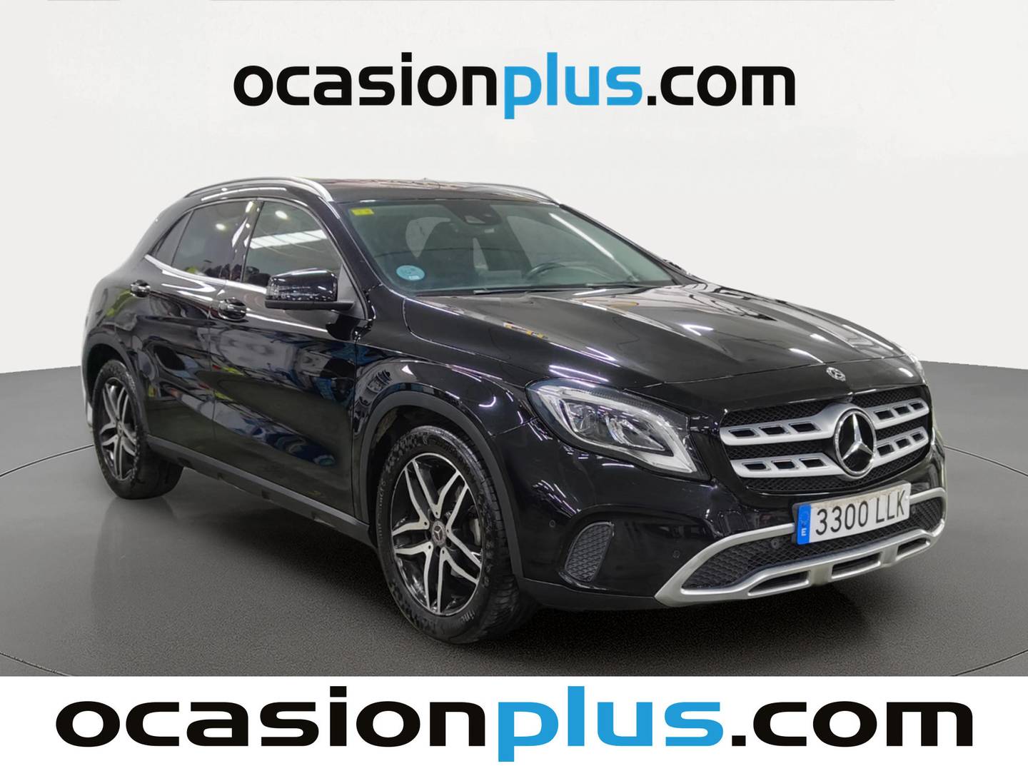 Foto delantera Mercedes GLA Mercedes GLA 200 d  (136 CV) derecha