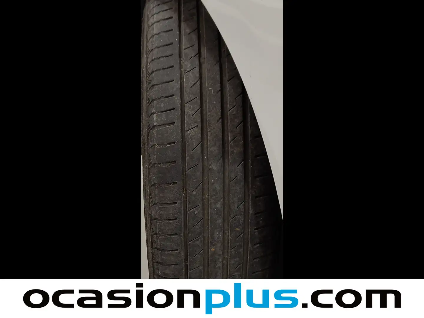 Foto KIA Carens Kia Carens 1.6 GDi Drive (135 CV)