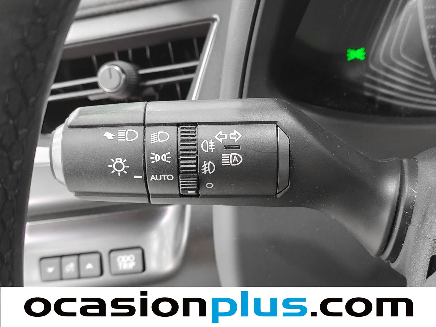 Lexus UX Lexus UX 250h Business City (184 CV) seminuevo