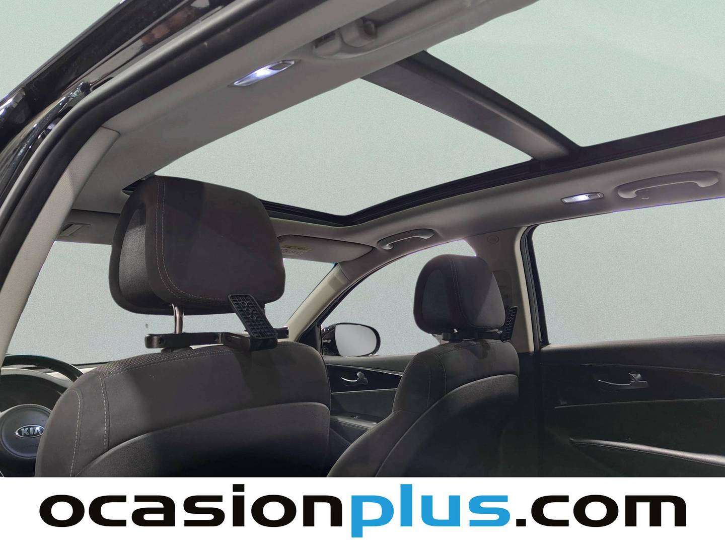 Extras y acabados del KIA Sorento KIA Sorento 2.2 CRDi Drive 4x2 (200 CV) 7 Plazas