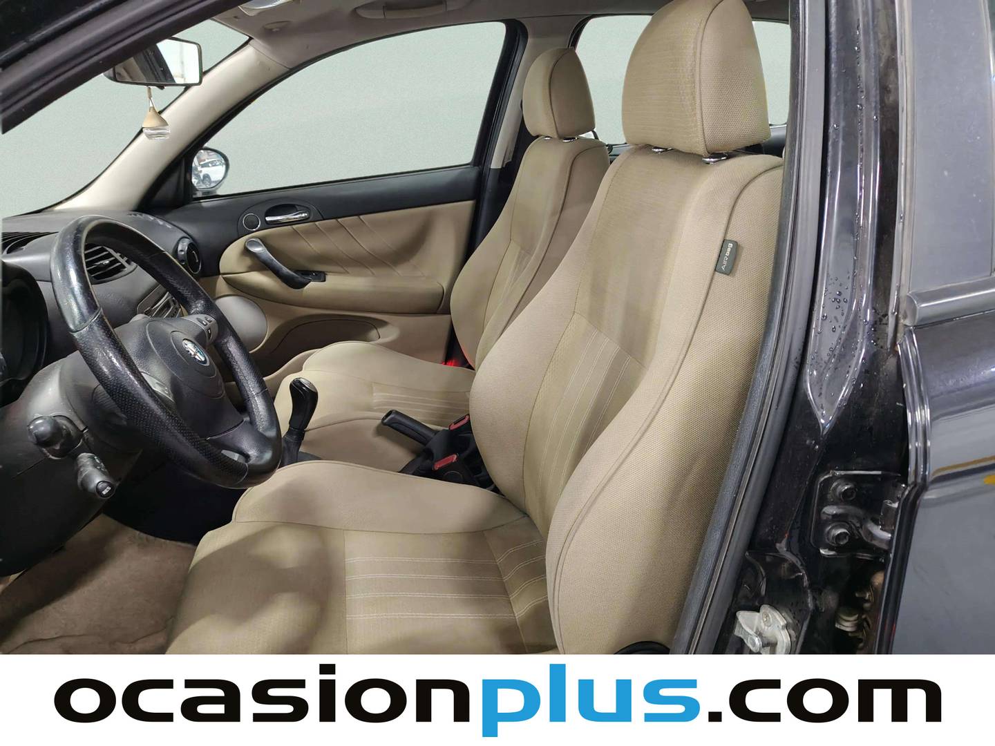 Foto asientos delanteros Alfa Romeo 147 Alfa Romeo 147 1.6 TS Distinctive (105 CV)