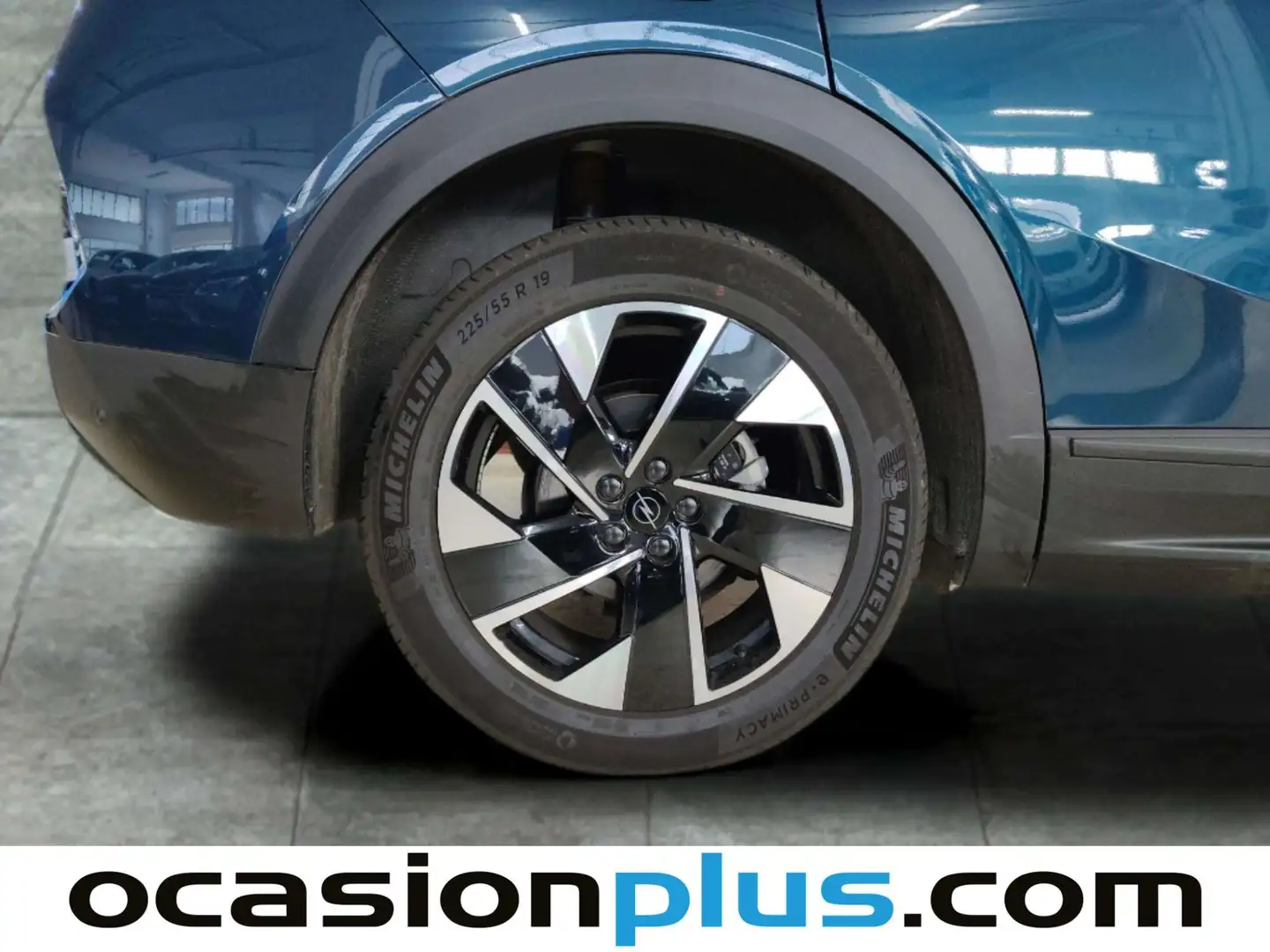 Foto Opel Grandland Opel Grandland 1.2T XHT Hybrid GS eDCT6 (136 CV)