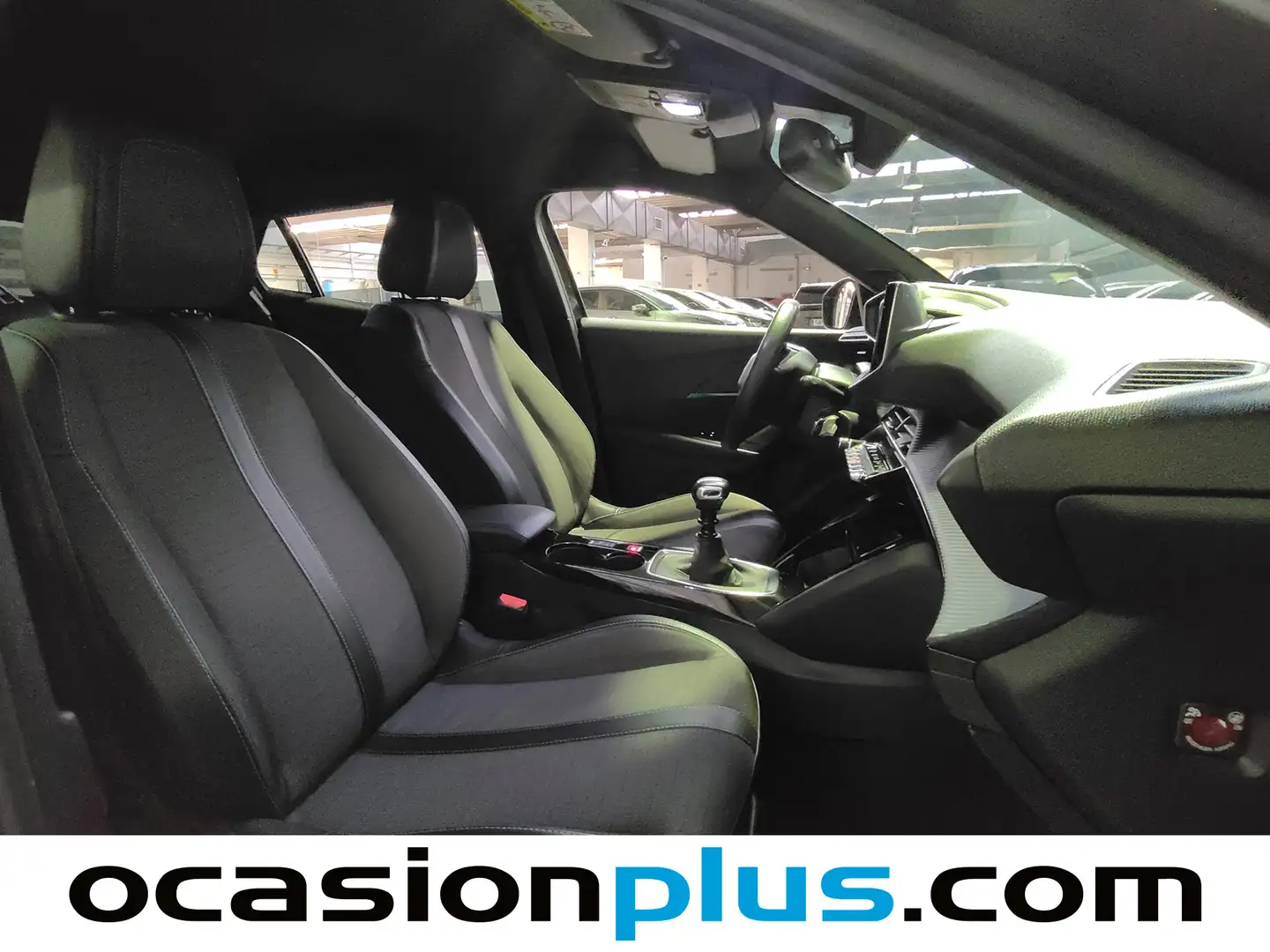 Foto Peugeot 2008 Peugeot 2008 PureTech 130 S&S Allure Pack (130 CV)