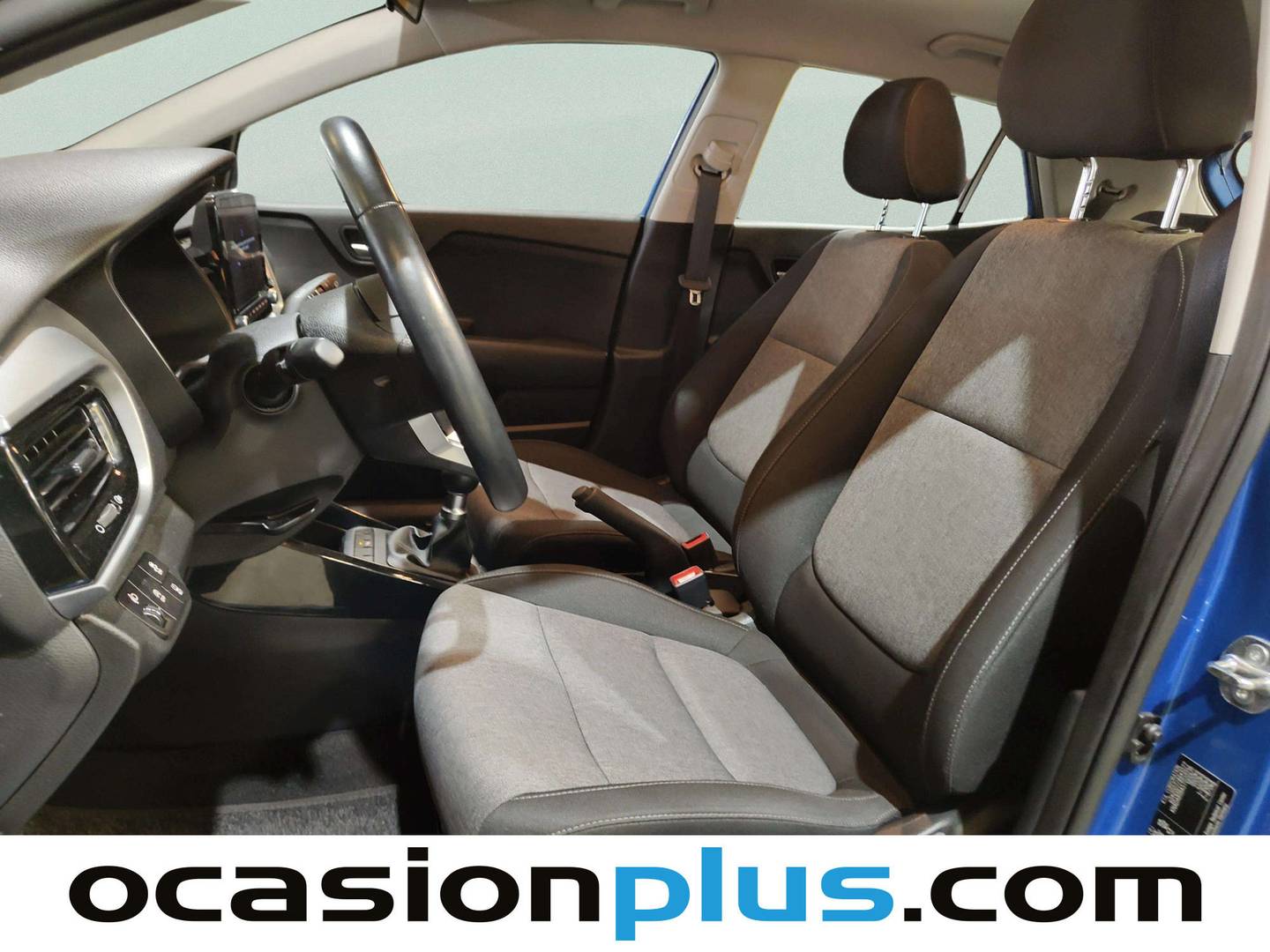 Foto asientos delanteros KIA Stonic KIA Stonic 1.2 DPi Drive (79 CV)