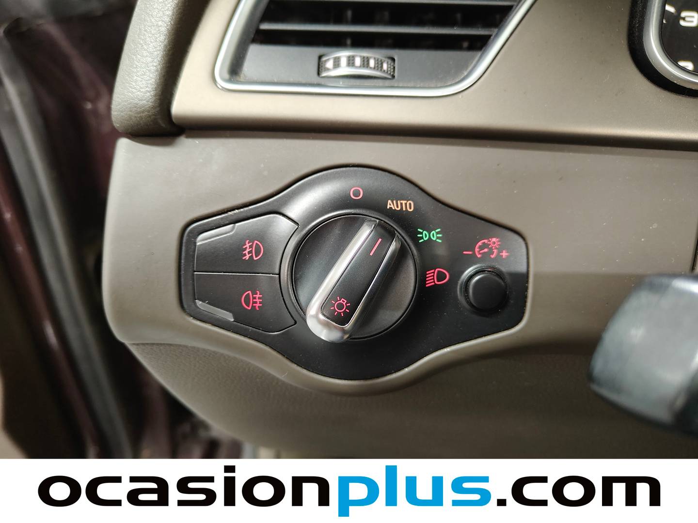 Equipamiento del Audi A5 Audi A5 Cabrio 1.8 TFSI (170 CV) multitronic