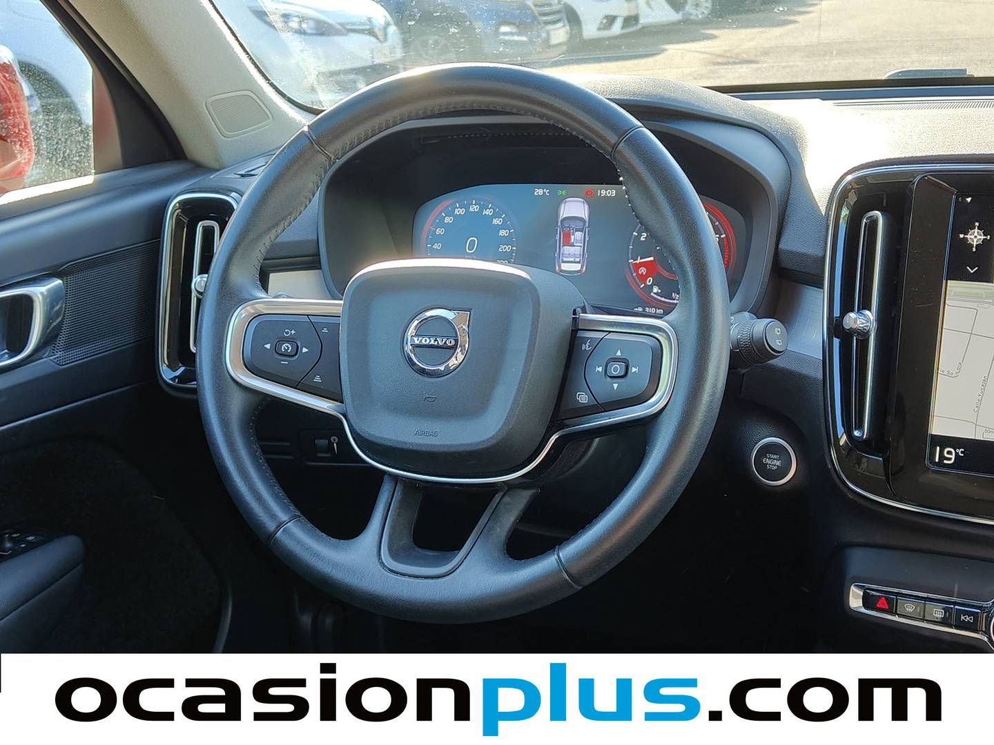 Foto Volvo XC40 Volvo XC40 T3 Momentum Pro Auto (163 CV)
