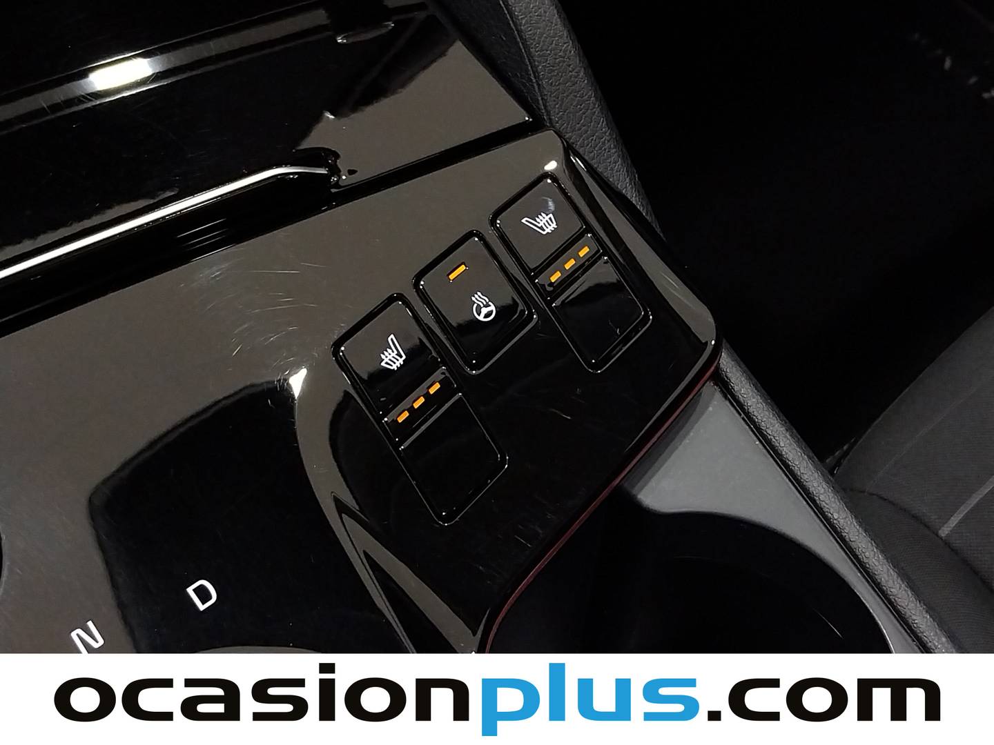 Equipamiento del KIA Sportage KIA Sportage 1.6 T-GDi HEV Tech 4x2 Auto (230 CV)