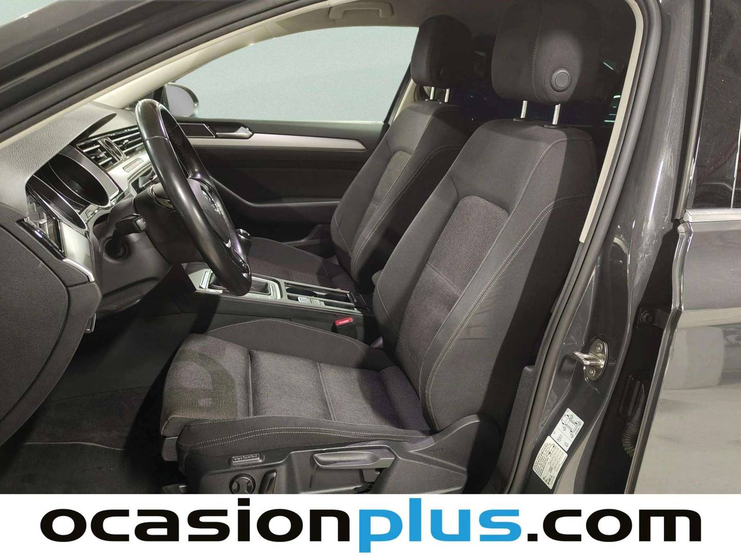 Foto asientos delanteros Volkswagen Passat Volkswagen Passat Advance 1.6 TDI (120 CV)