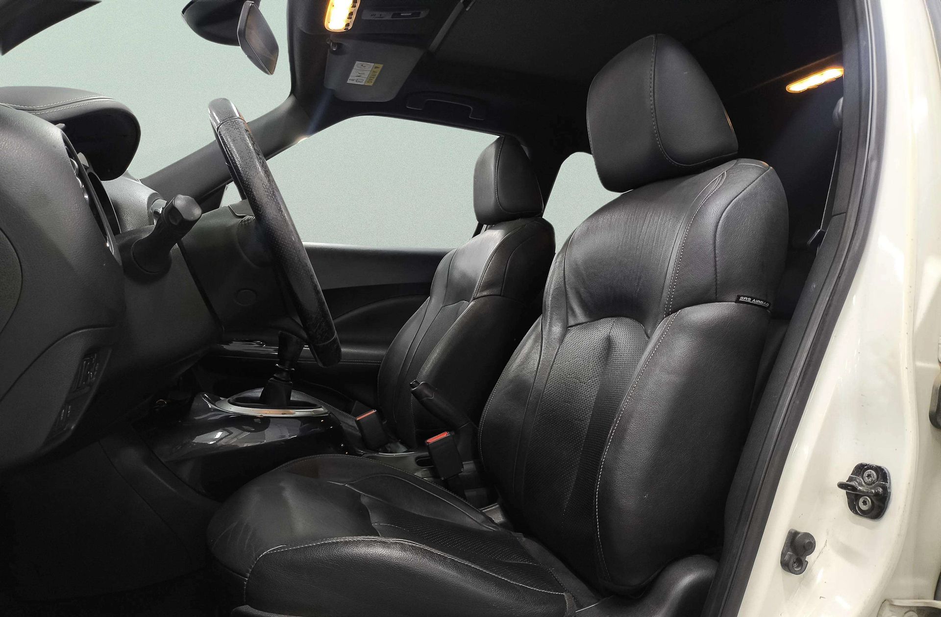 Nissan Juke 1.5 dCi Tekna Premium 4x2 - foto 12