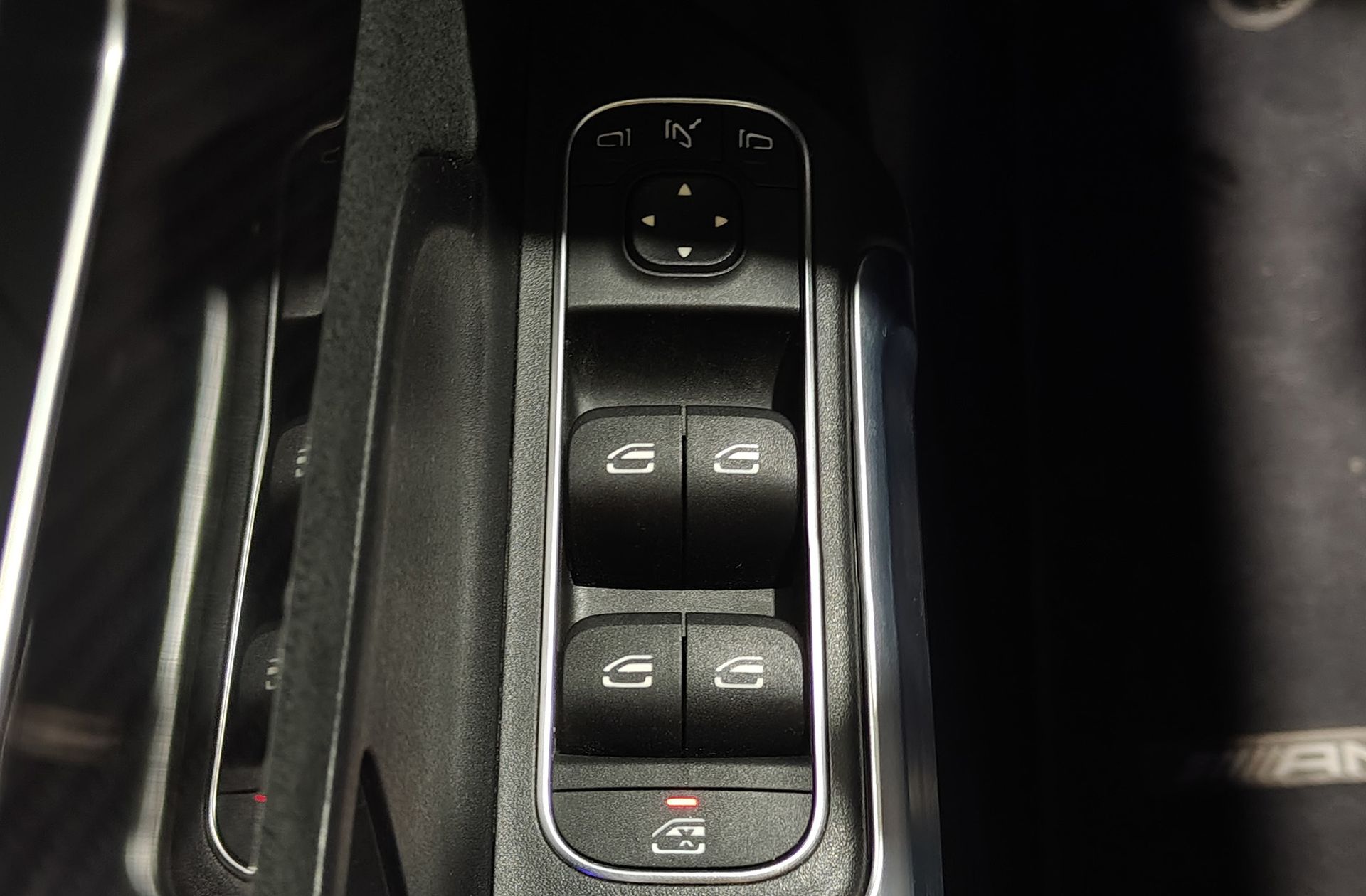 Mercedes-Benz GLB 200 d 4Matic Pack AMG - foto 38