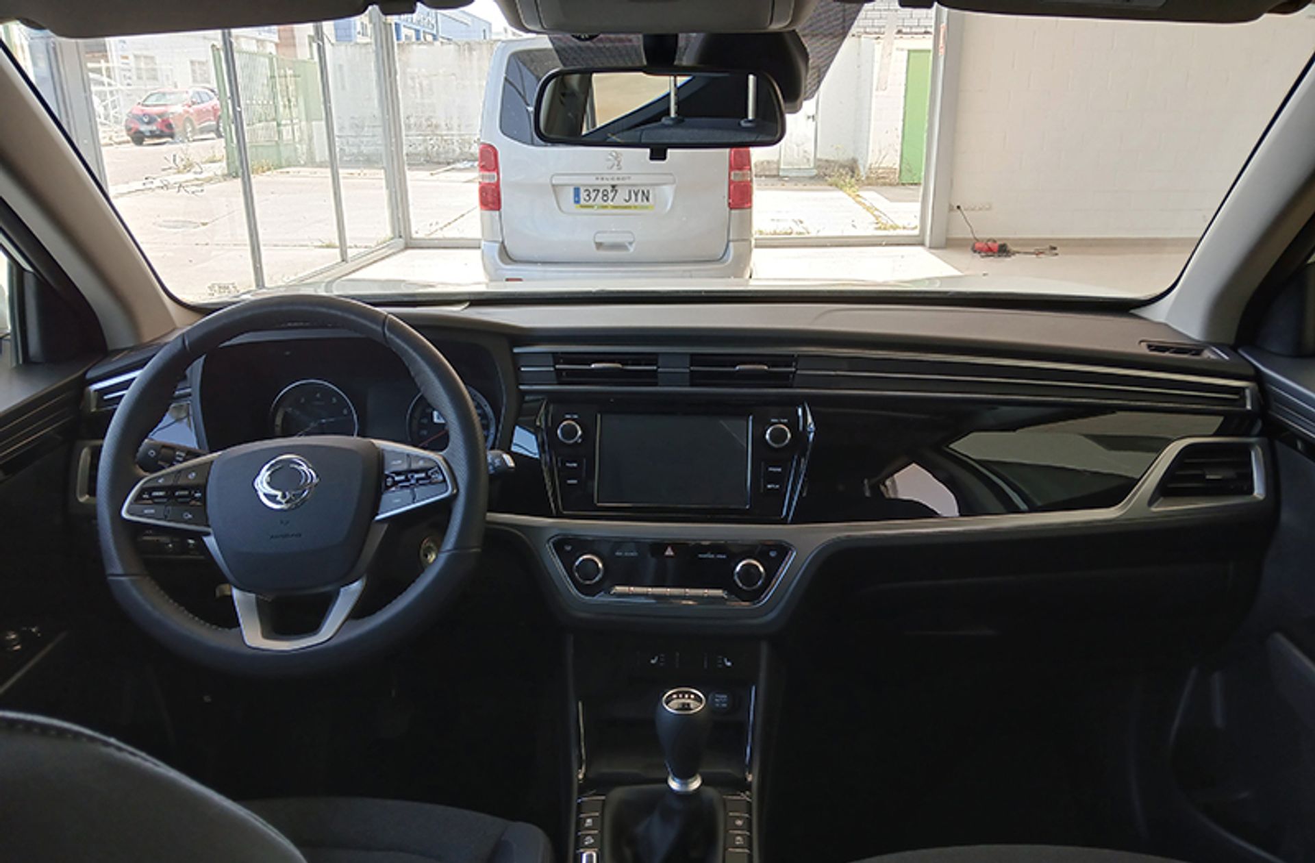 SsangYong Korando G15T Urban - foto 7