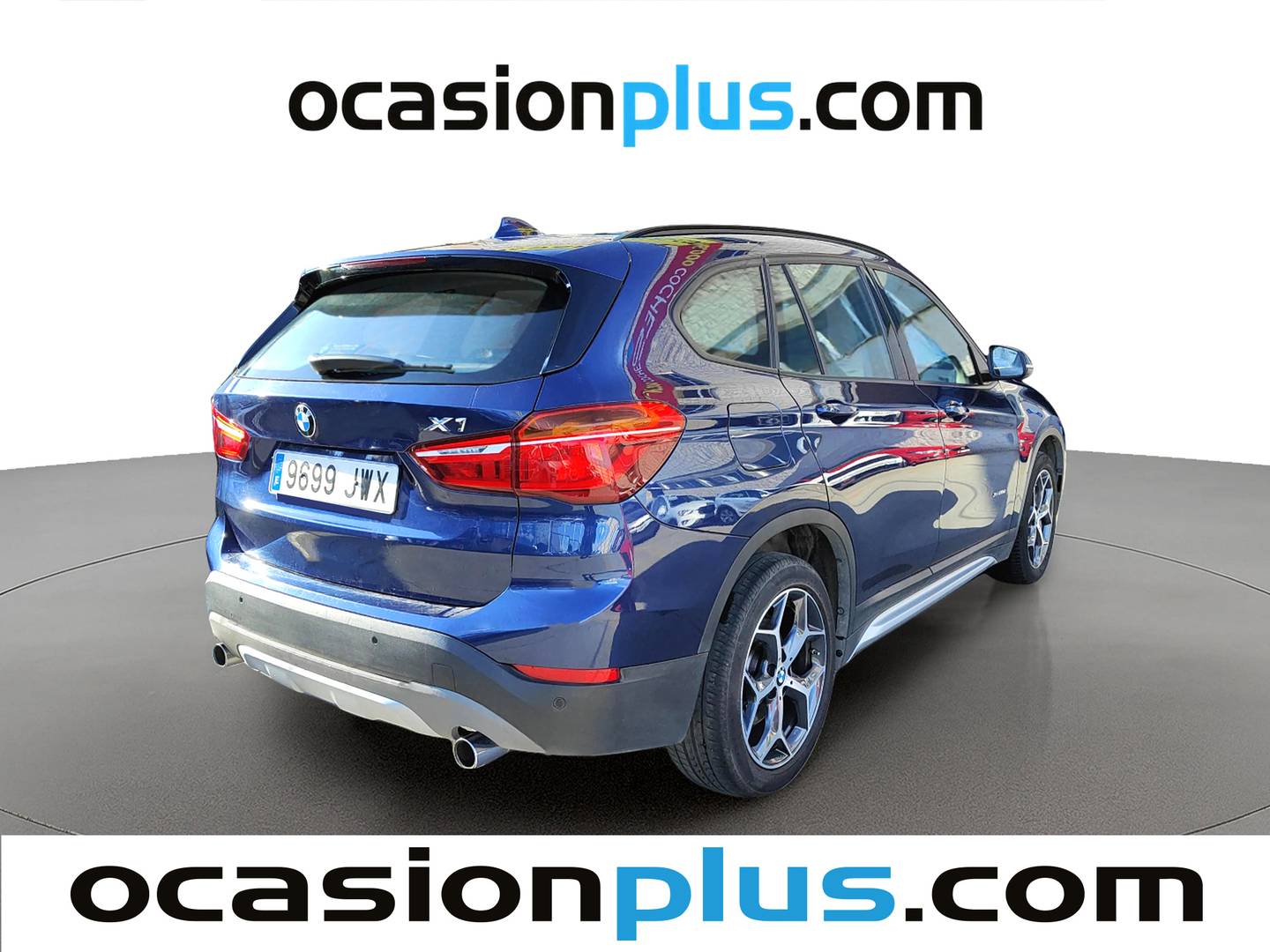 Foto trasera BMW X1 BMW X1 xDrive20d (190 CV) derecha