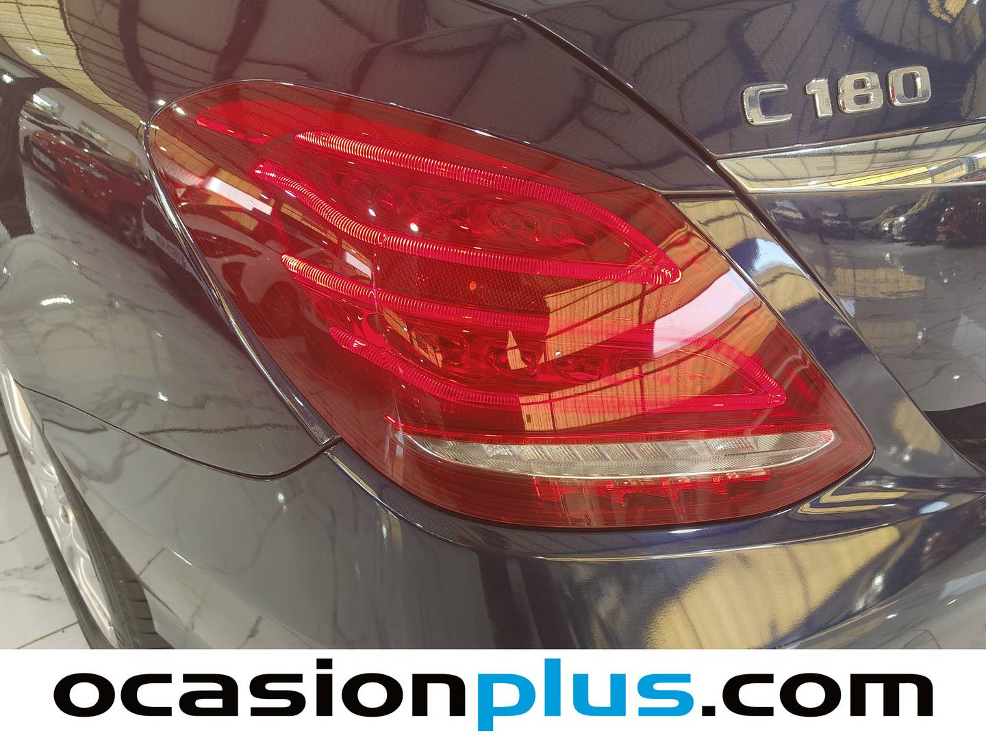 Extras del Mercedes Clase C Mercedes Clase C 180 (156 CV)