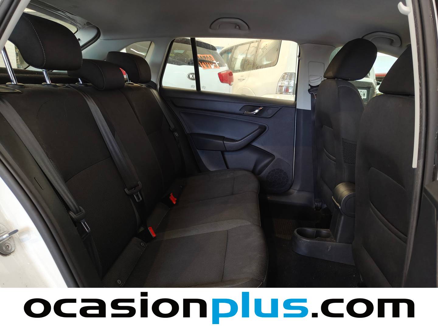 Foto asientos traseros Skoda Spaceback Skoda Spaceback 1.2 TSI Ambition (110 CV)