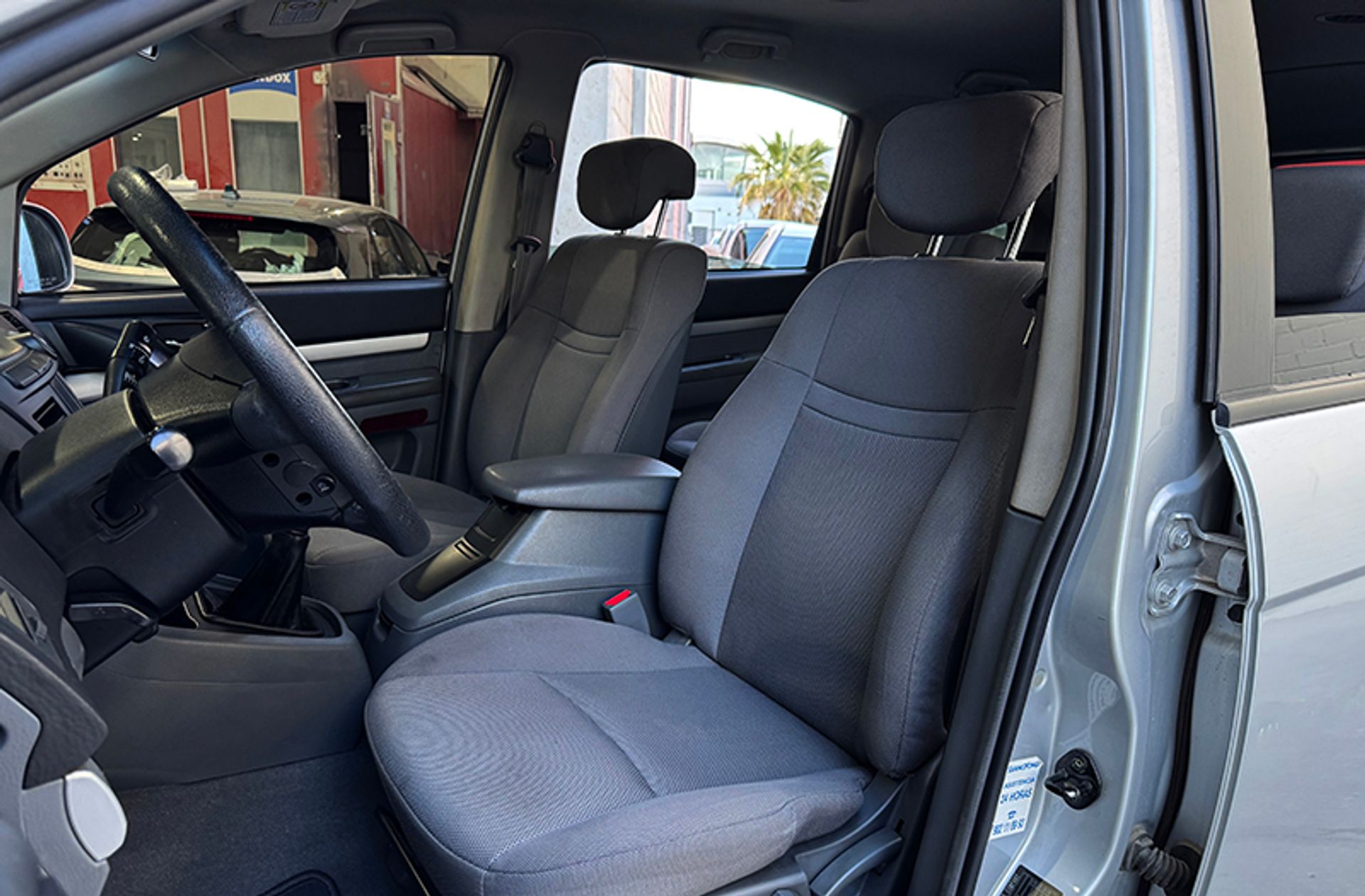 SsangYong Rodius 270 Xdi Premium 7 plazas - foto 11
