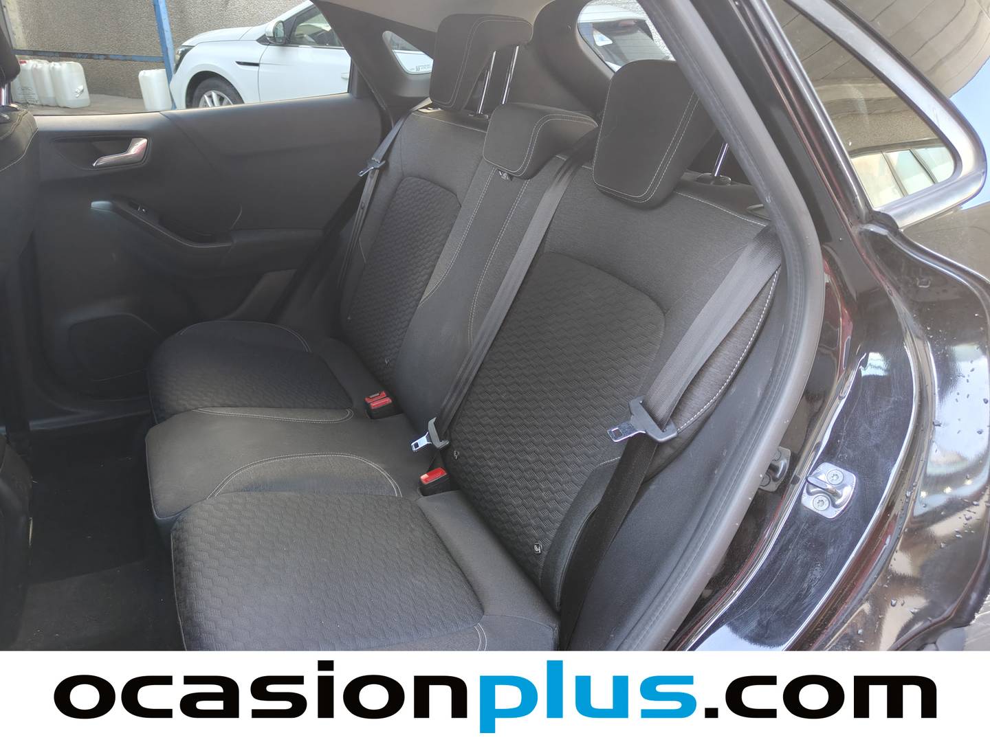 Foto asientos traseros Ford Puma Ford Puma 1.0 EcoBoost MHEV Titanium Design (125 CV)