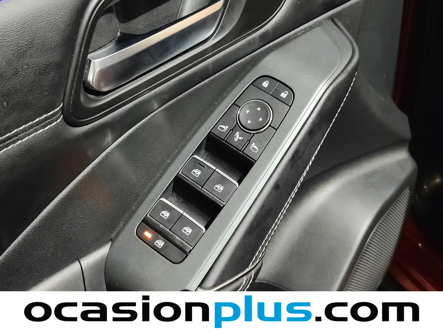 Foto Nissan QASHQAI Nissan Qashqai DIG-T 140 N-Connecta (140 CV)