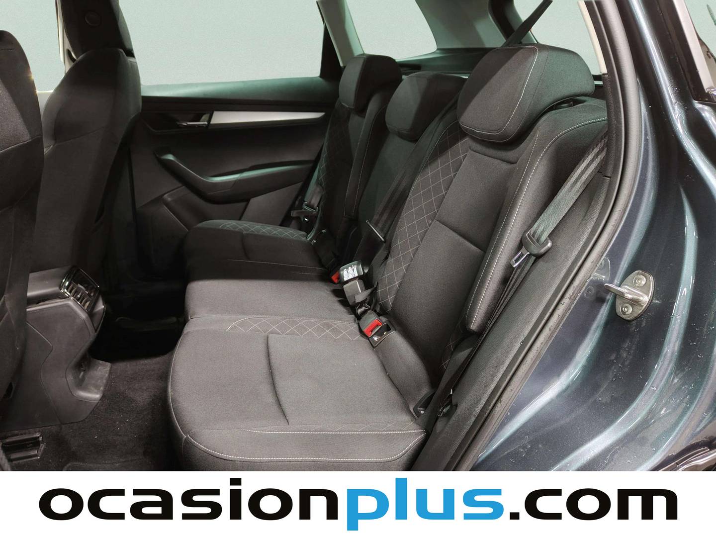 Foto asientos traseros Skoda Karoq Skoda Karoq 1.5 TSI ACT Ambition DSG (150 CV)