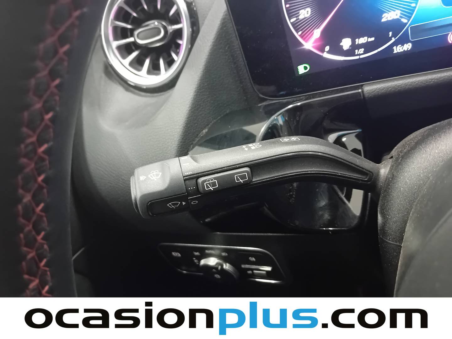 Foto Mercedes GLA Mercedes-Benz GLA 200 Pack AMG (163 CV)