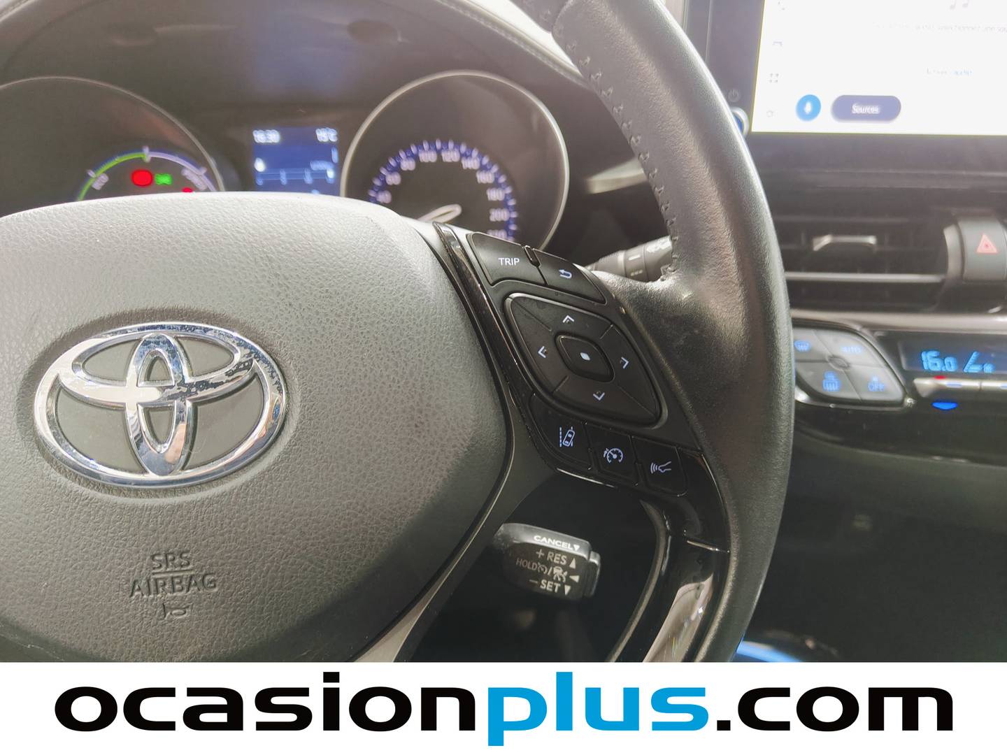 Foto Toyota C-HR Toyota C-HR 1.8 125H Advance (122 CV)