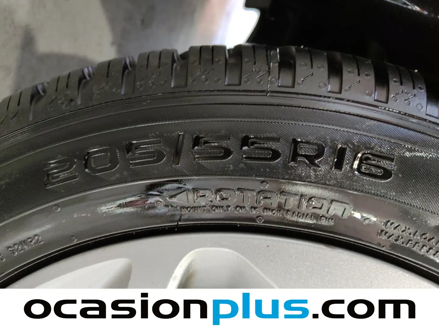 Foto Opel Crossland X Opel Crossland X 1.2 Edition Pro (81 CV) GLP