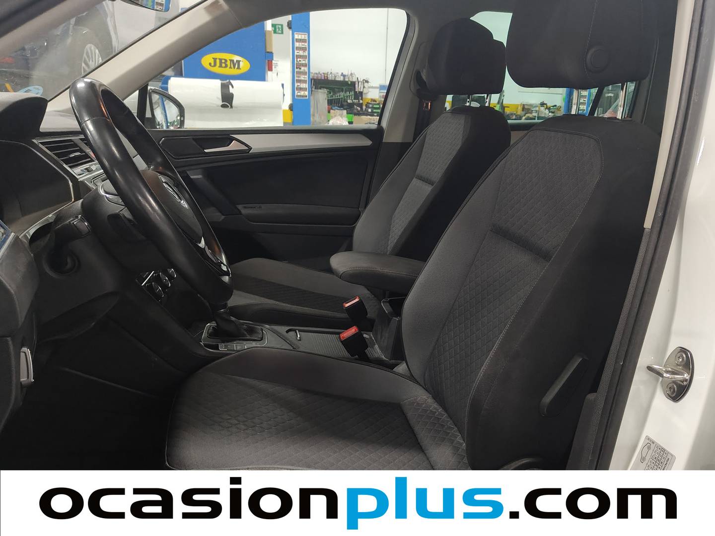 Foto asientos delanteros Volkswagen Tiguan Volkswagen Tiguan 1.4 ACT TSI BlueMotionTech (150 CV) DSG Pack R-Line
