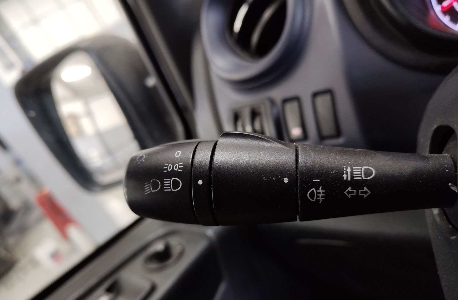 Opel Vivaro Combi 1.6 CDTI Biturbo 27 L1 9 plazas - foto 20