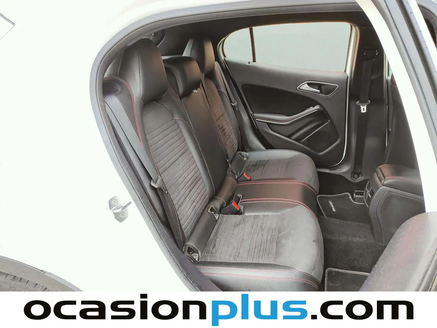 Foto Mercedes GLA Mercedes-Benz GLA 180 (122 CV) Pack AMG