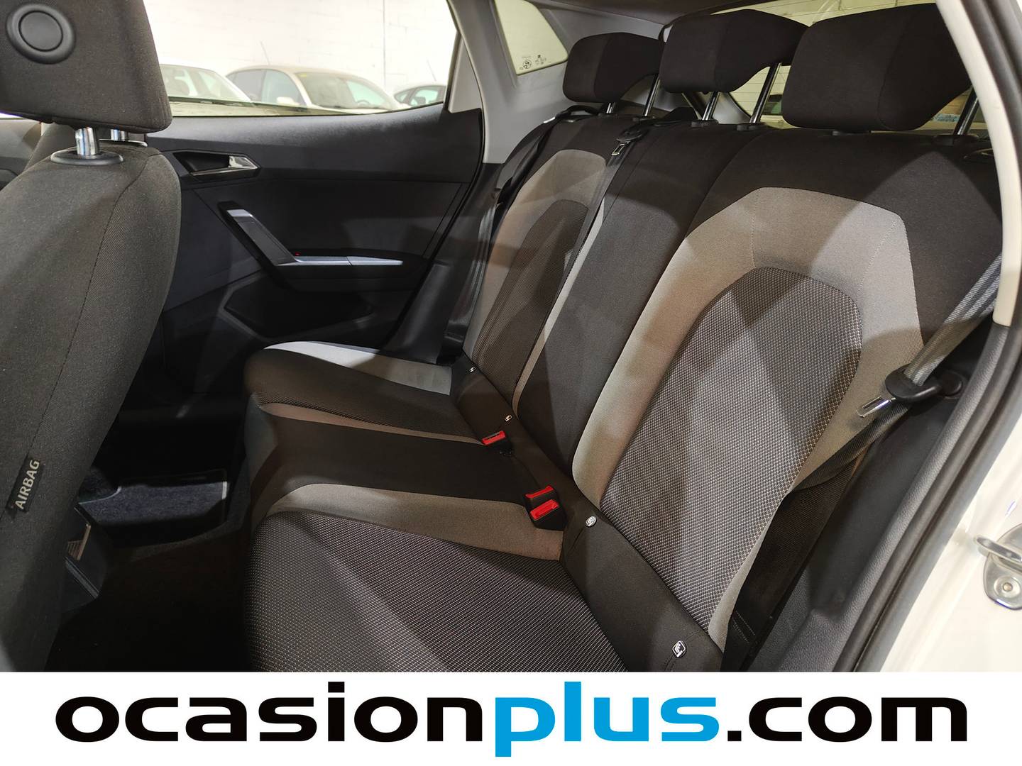 Foto asientos traseros Seat Ibiza Seat Ibiza 1.0 MPI Style Plus (80 CV)