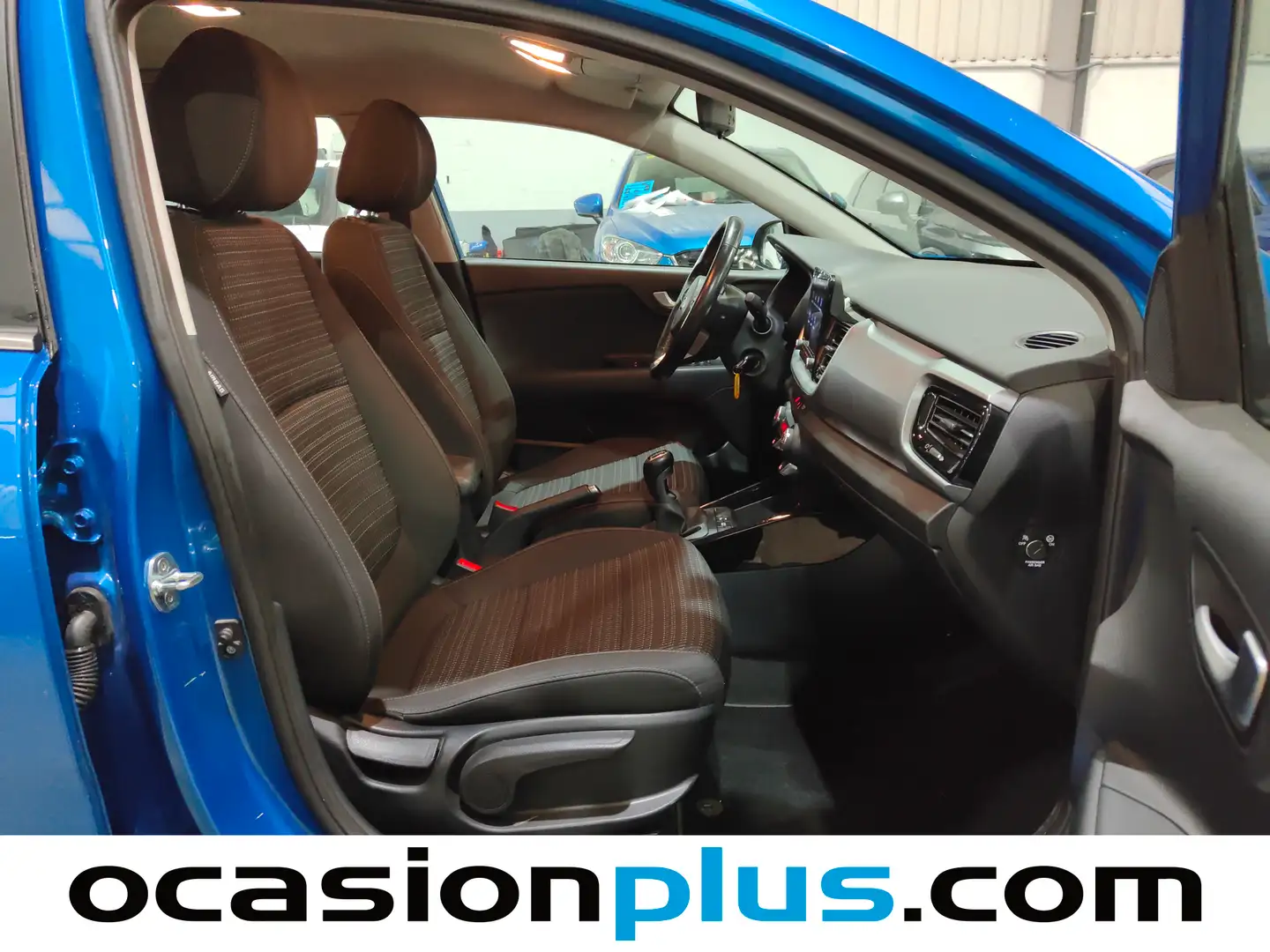 Foto KIA Stonic Kia Stonic 1.0 T-GDi MHEV Drive iMT  (100 CV)