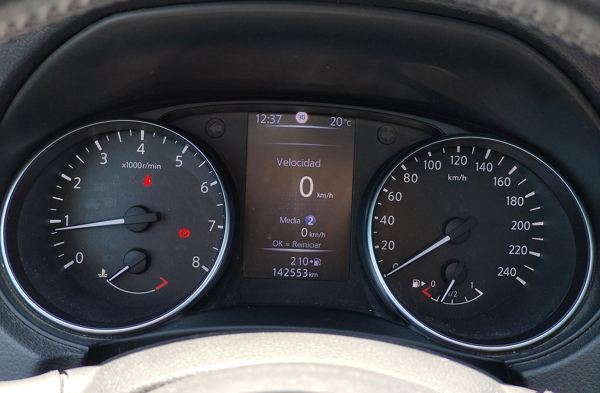 Nissan Qashqai DIG-T 115 N-Connecta - foto 23