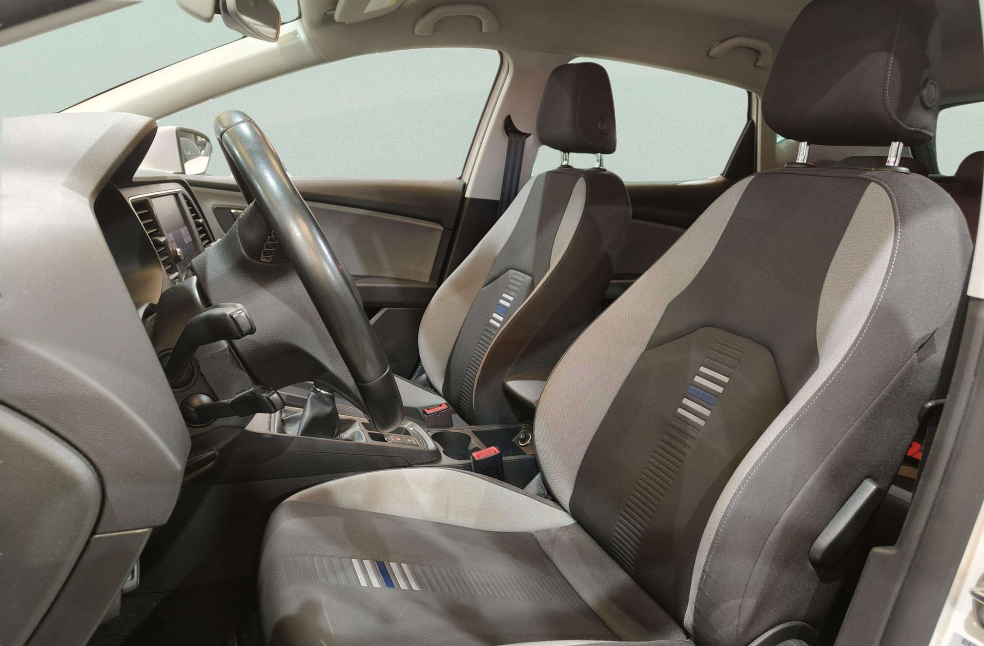 SEAT León 1.6 TDI Style Visio Edition - foto 10