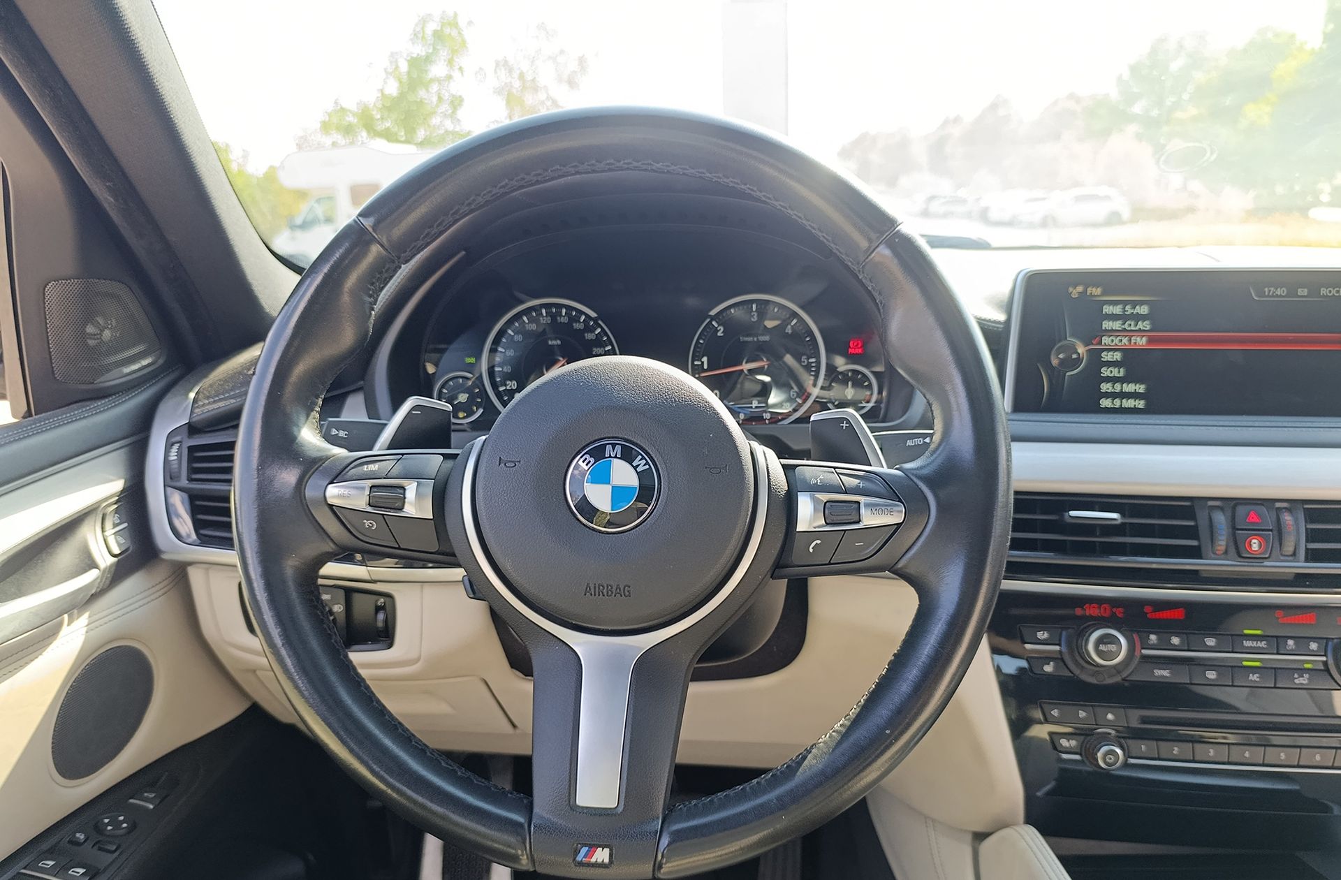 BMW X6 xDrive40d Pack M - foto 26