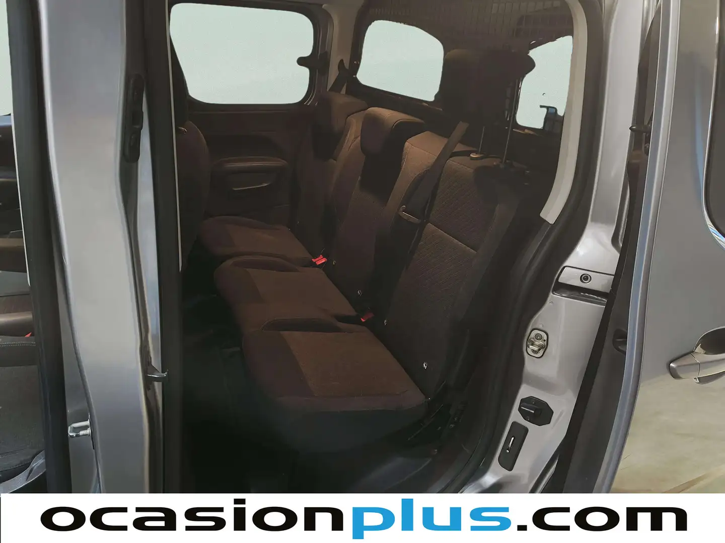 Foto Peugeot Rifter Peugeot Rifter BlueHDi 130 S&S Allure Business Standard (130 CV)