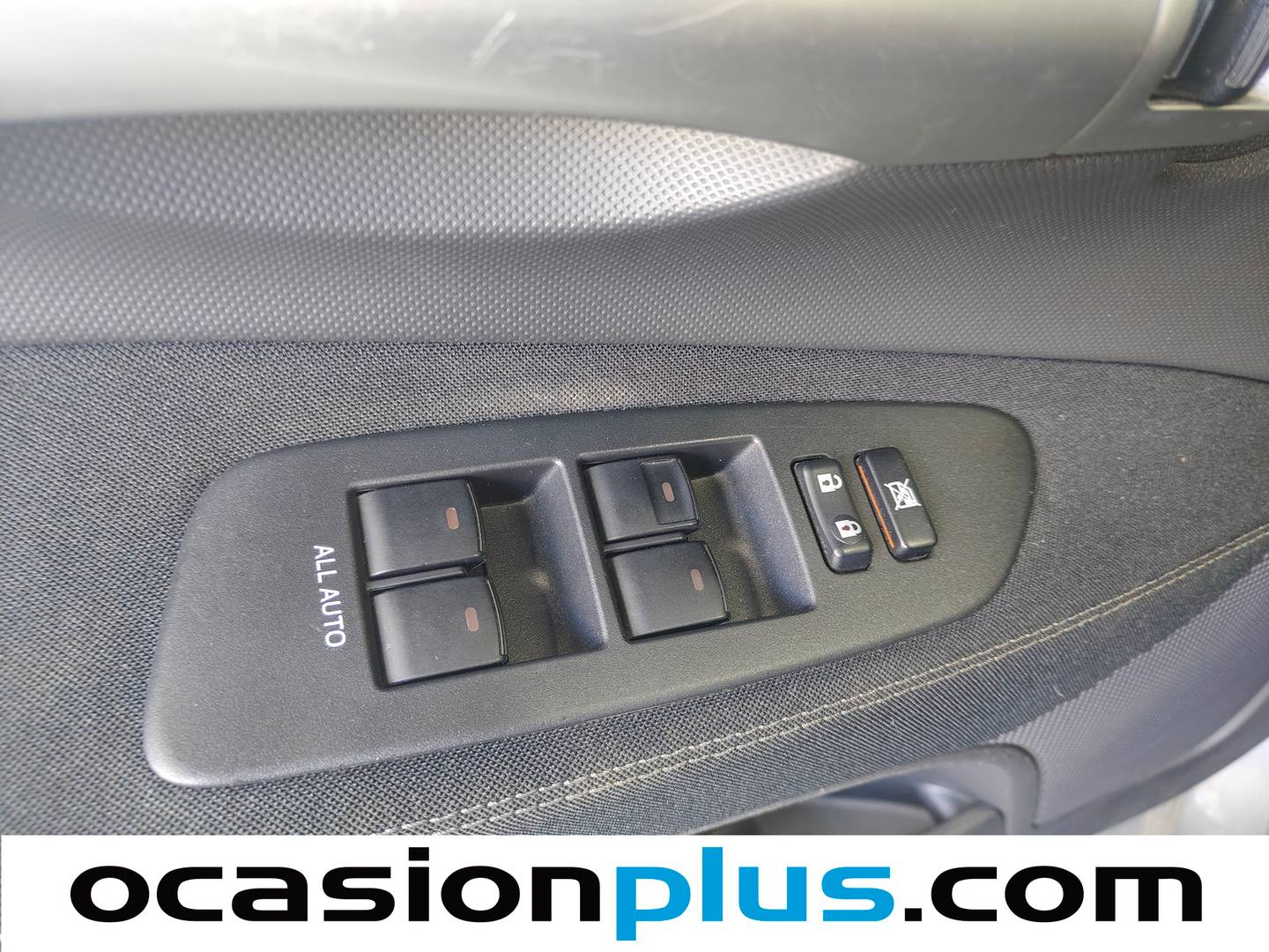 Toyota Auris Toyota Auris 1.4 D-4D DPF TS (90 CV) diésel