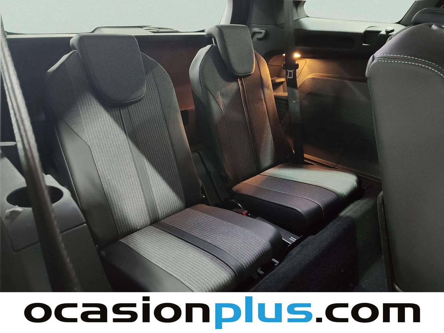 Foto Peugeot 5008 Peugeot 5008 BlueHDi 130 S&S Allure (130 CV) 7 Plazas