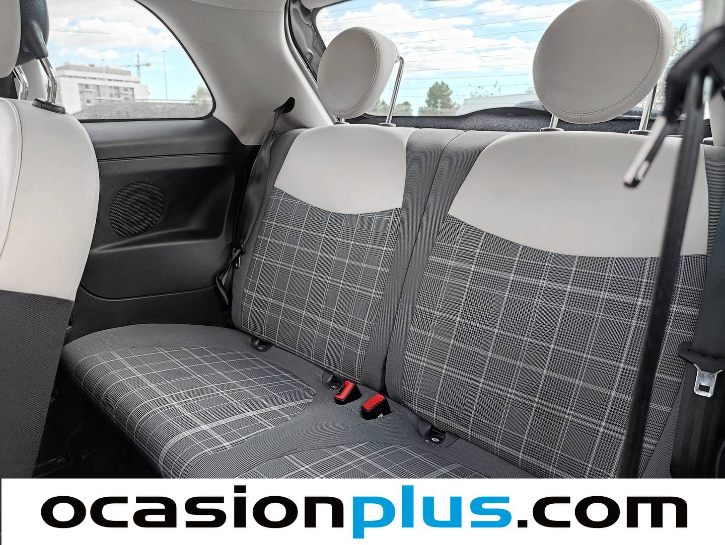 Foto asientos traseros Fiat 500 Fiat 500 1.2 8v Lounge (69 CV)