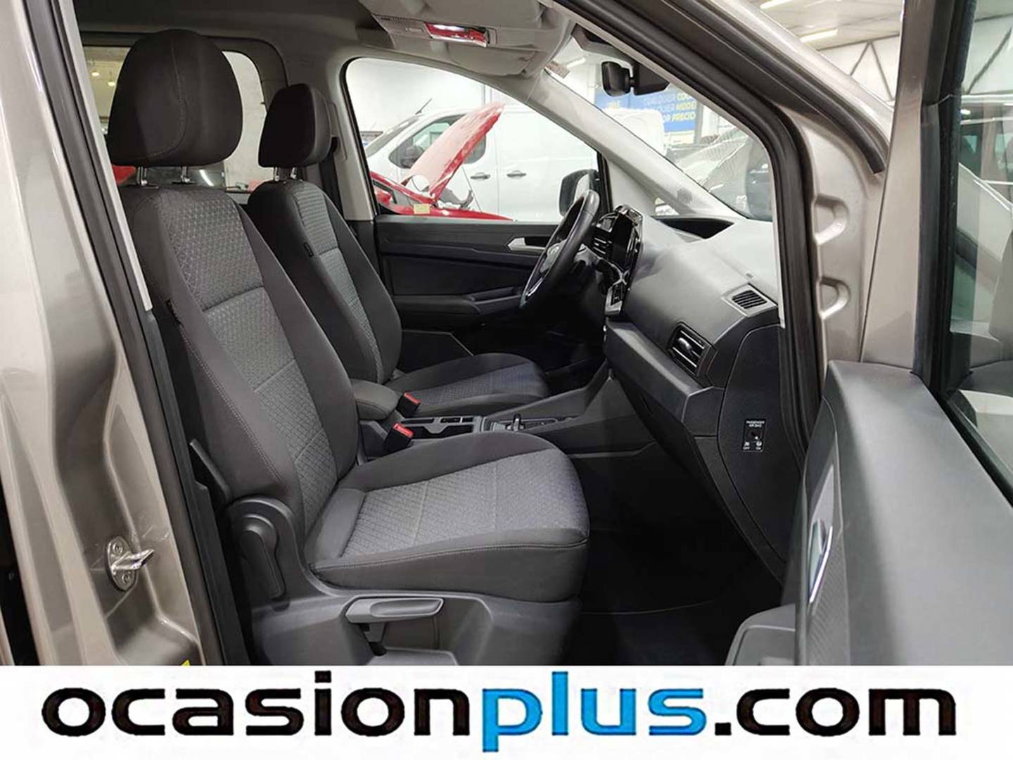 Foto Ford Grand Tourneo Connect Ford Grand Tourneo Connect 2.0 Ecoblue Titanium Auto (7 Plazas) (122 CV)