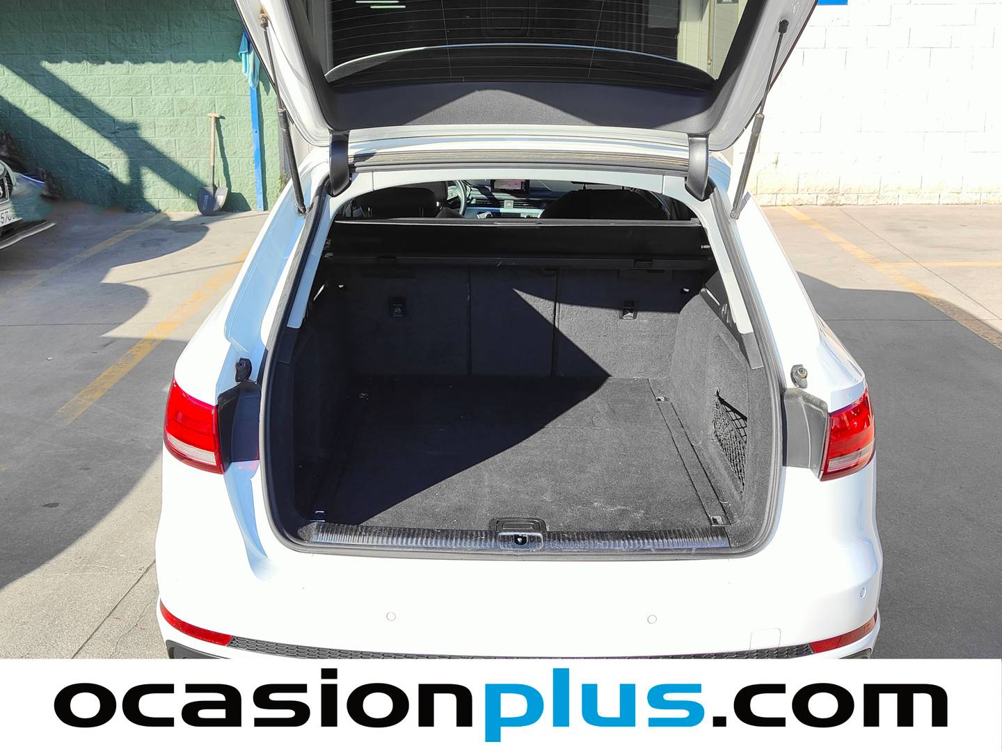 Foto Audi A4 Audi A4 Avant Black Line edition 1.4 TFSI (150 CV)