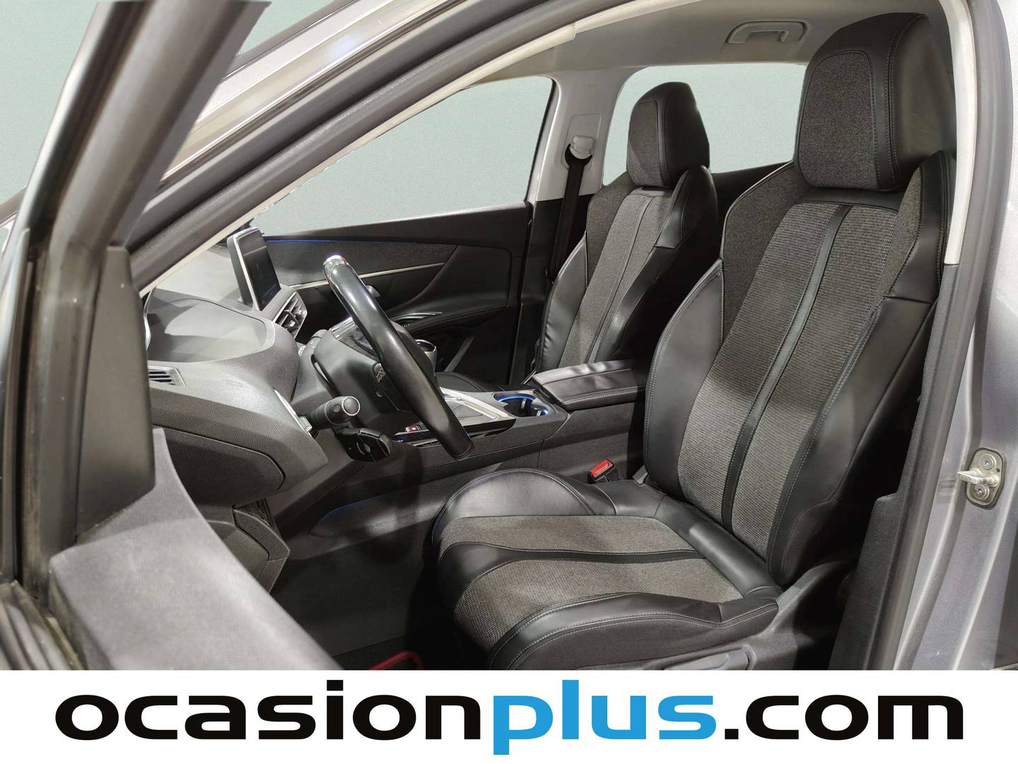 Foto asientos delanteros Peugeot 3008 Peugeot 3008 BlueHDI 130 S&S Allure (130 CV)
