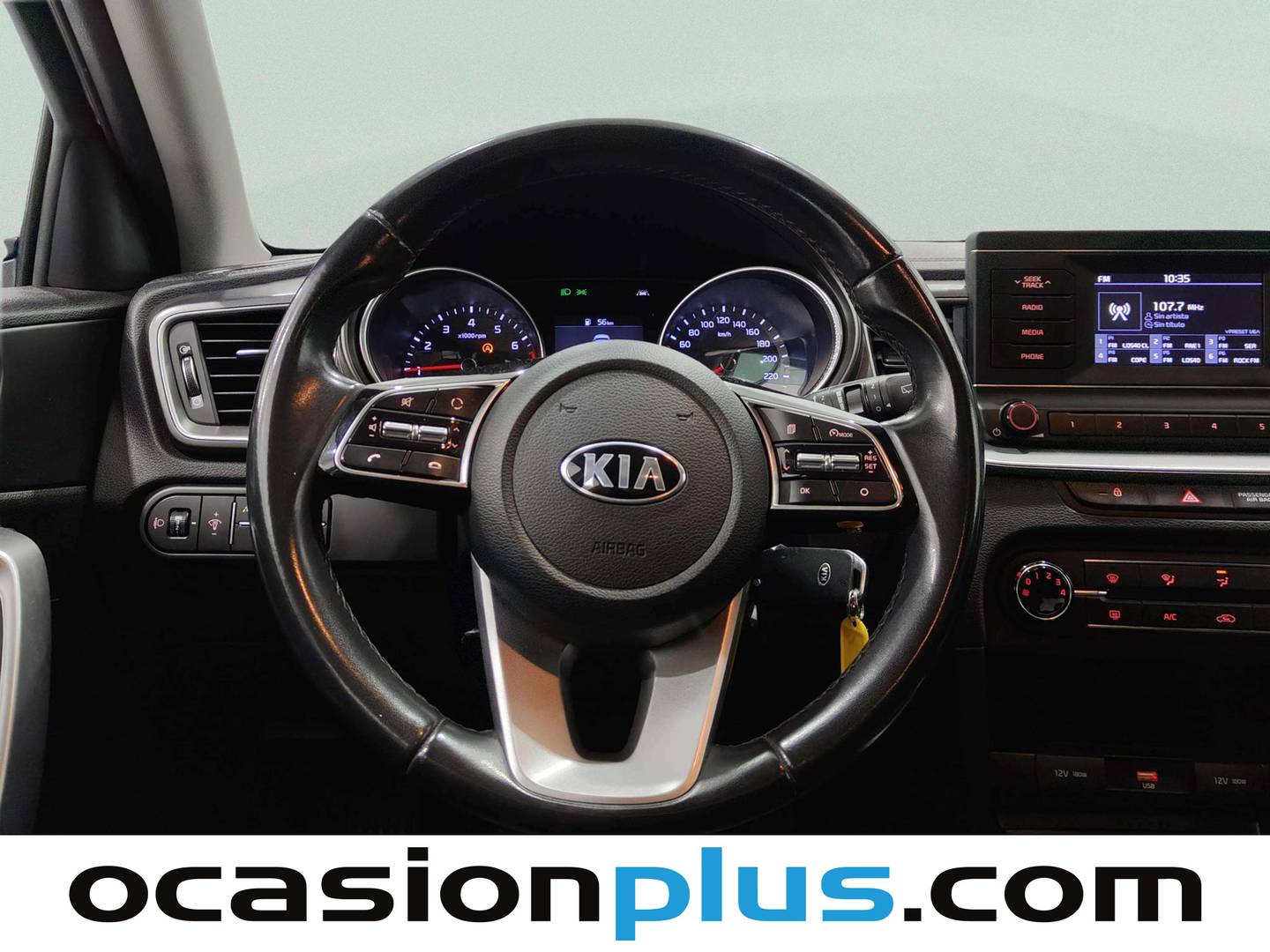 Equipamiento del KIA Ceed KIA Ceed 1.0 T-GDi Concept (120 CV)