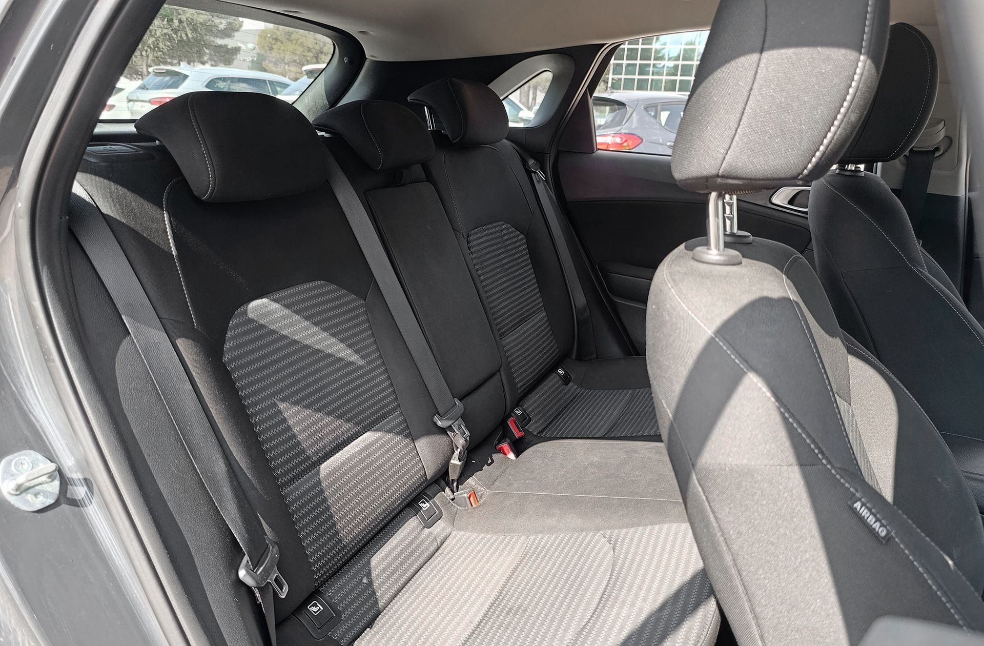 Kia Ceed 1.6 MHEV iMT Drive - foto 18
