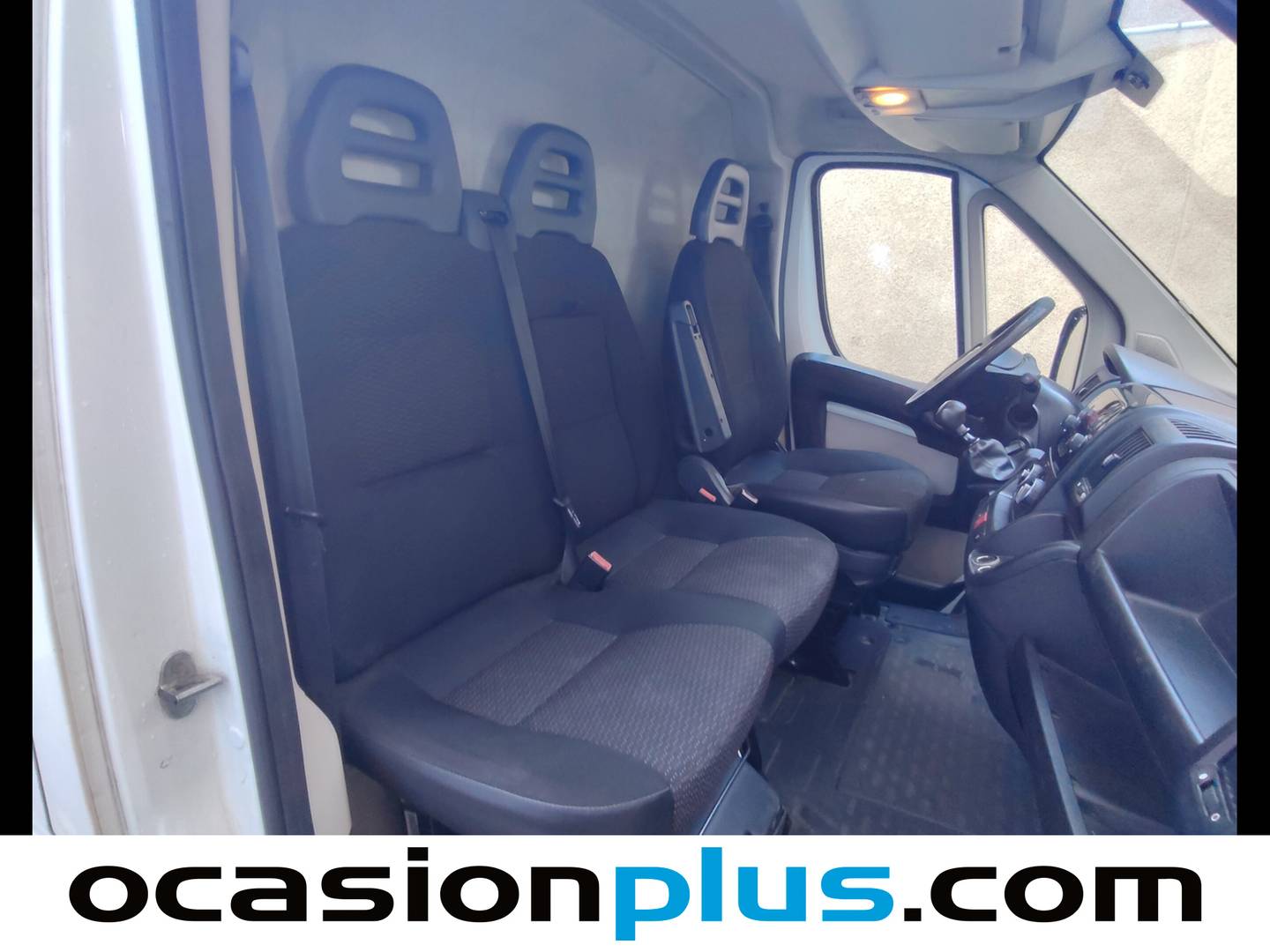 Fotos maletero Citroën Jumper Citroën Jumper Furgon BlueHDi 110 30 L1H1 (110 CV)