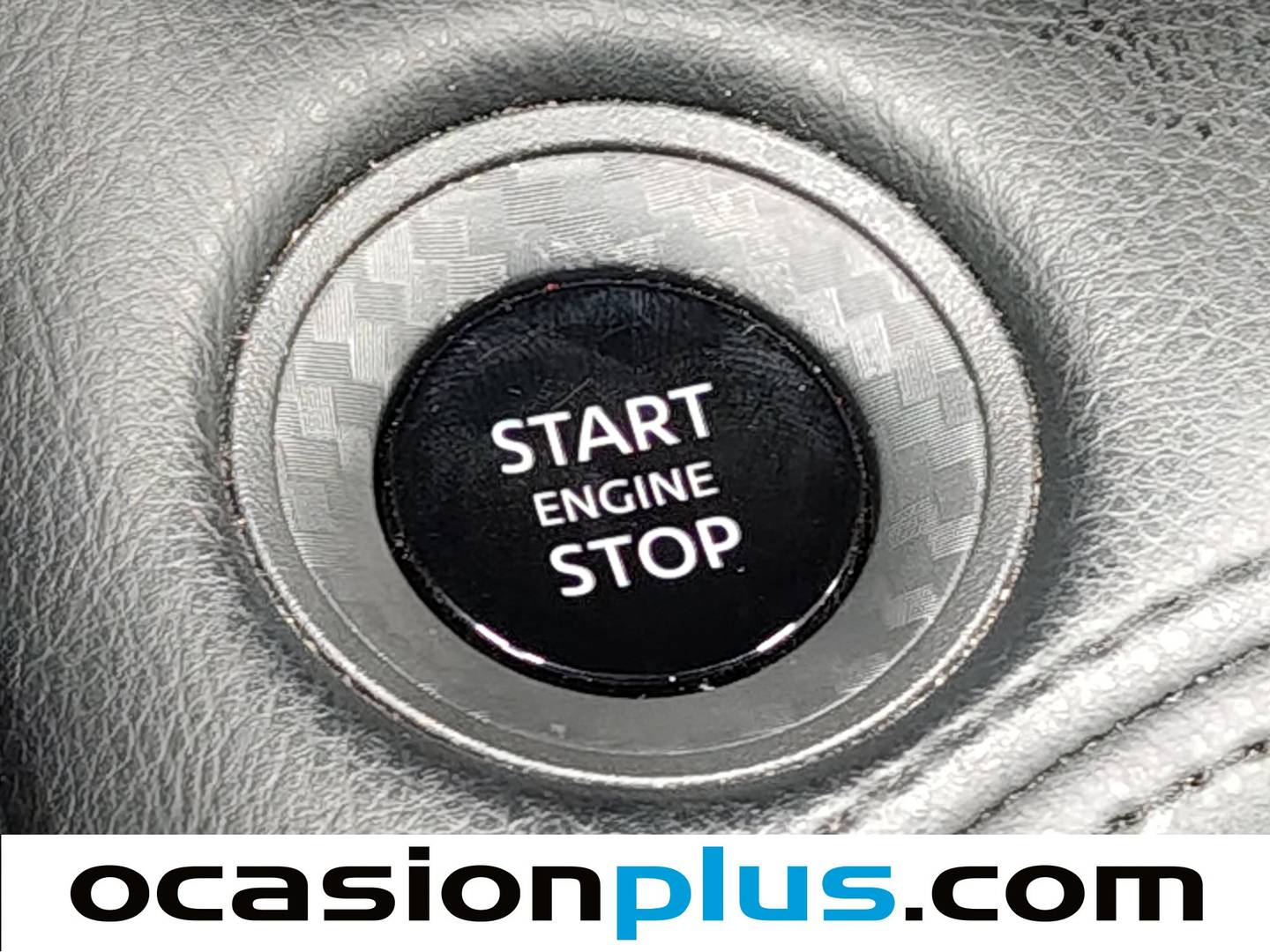 Foto Nissan JUKE Nissan Juke DIG-T N-Connecta 4x2 (114 CV)