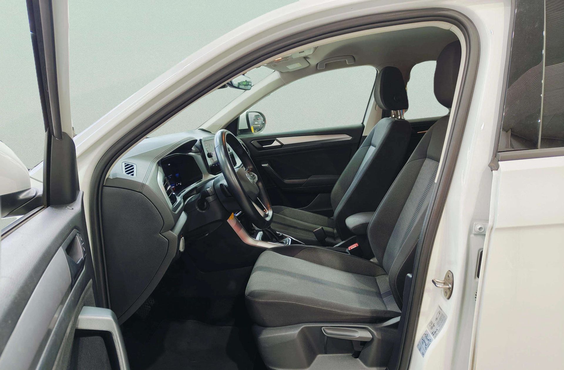 Volkswagen T-Roc Life 1.5 TSI DSG - foto 9